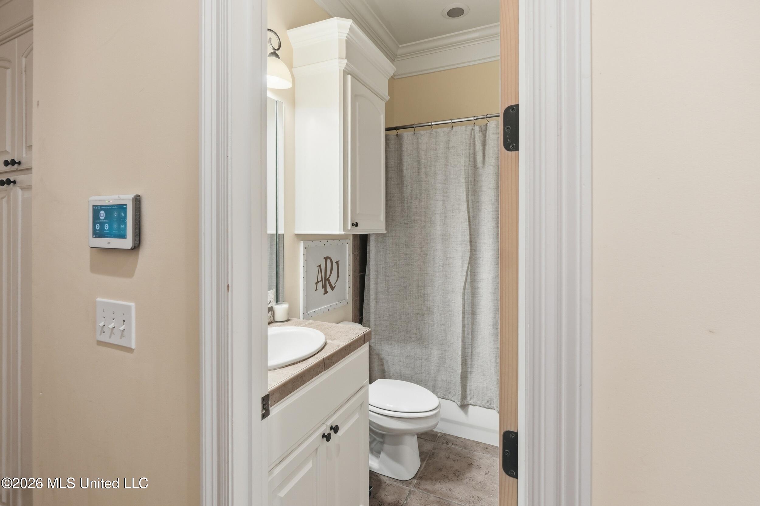 209 Oakville Circle Property Photo 31