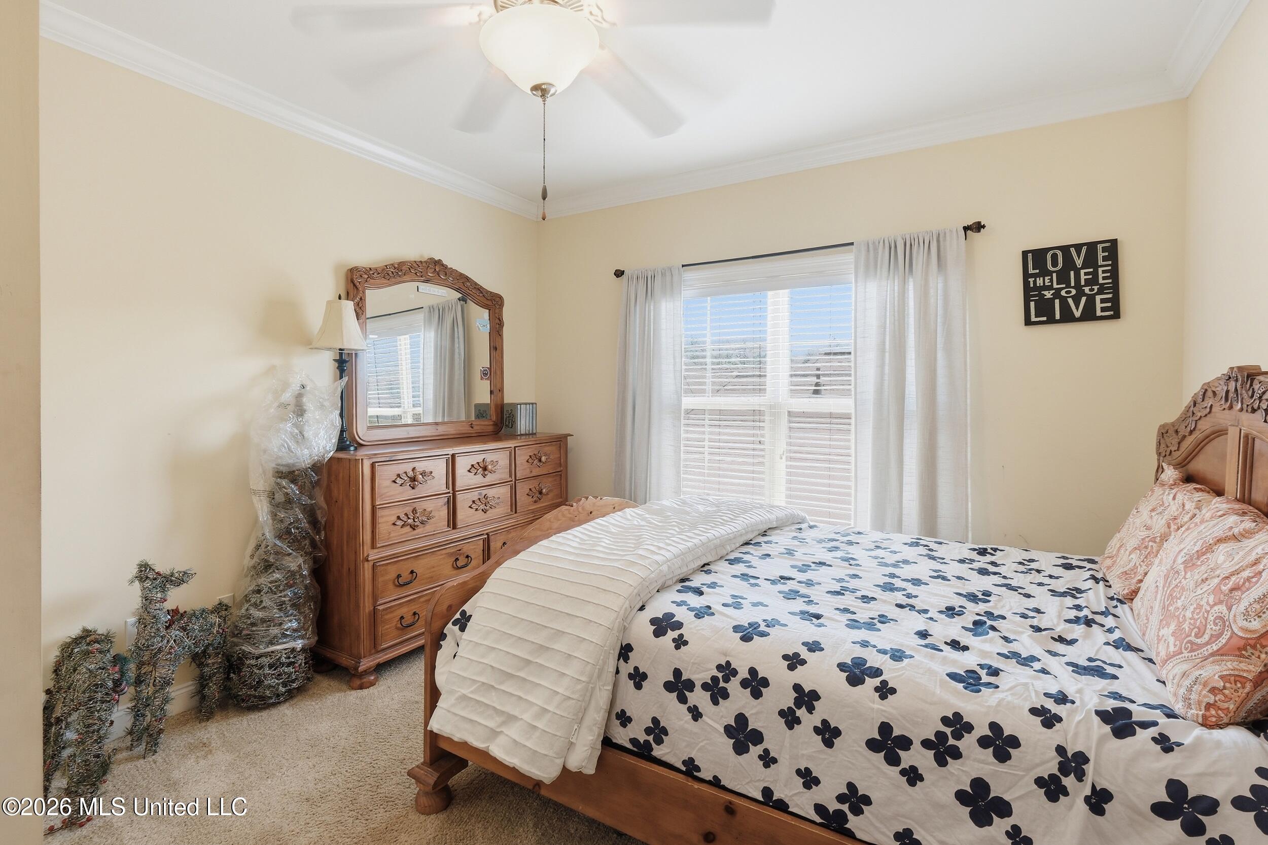 209 Oakville Circle Property Photo 35