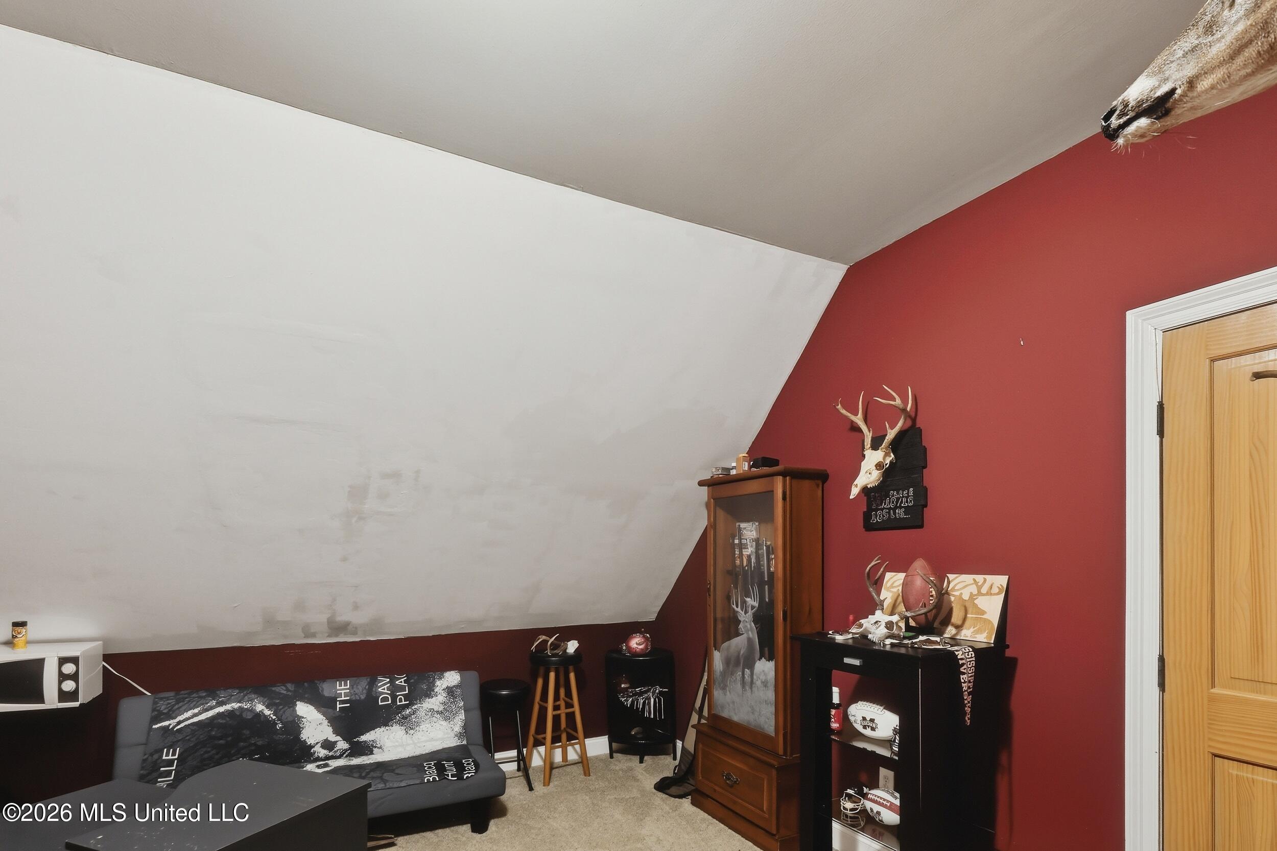 209 Oakville Circle Property Photo 37