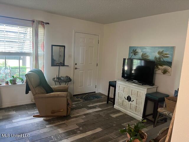 1550 E Second Street Property Photo 5