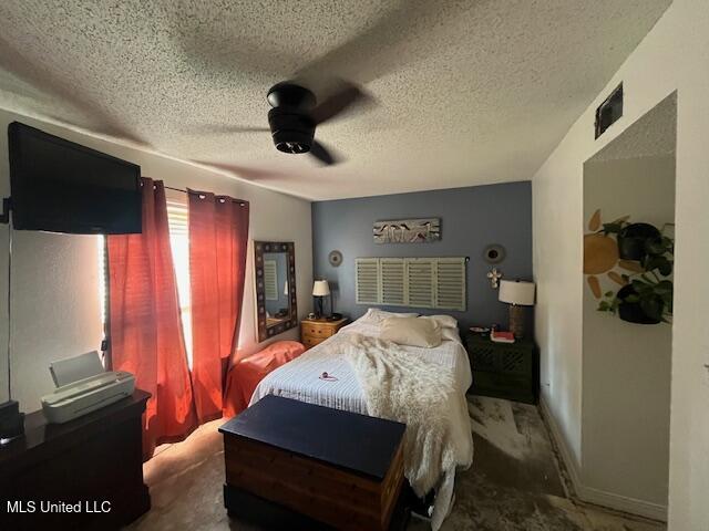 1550 E Second Street Property Photo 8