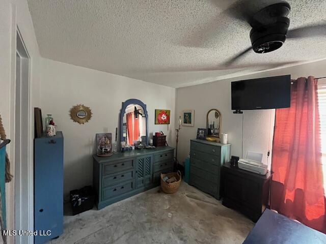 1550 E Second Street Property Photo 9