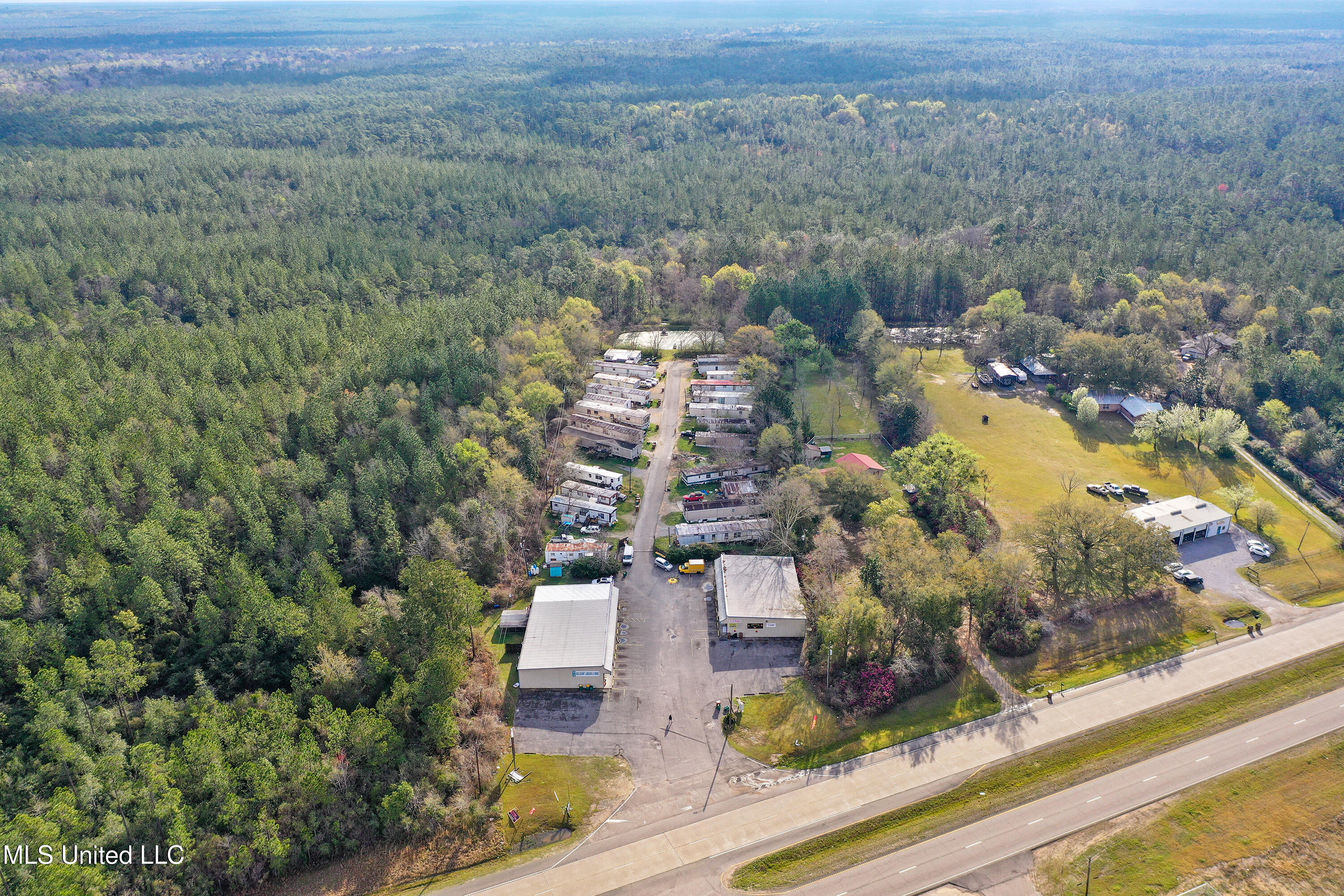 17412-22 Highway 49 Property Photo 11