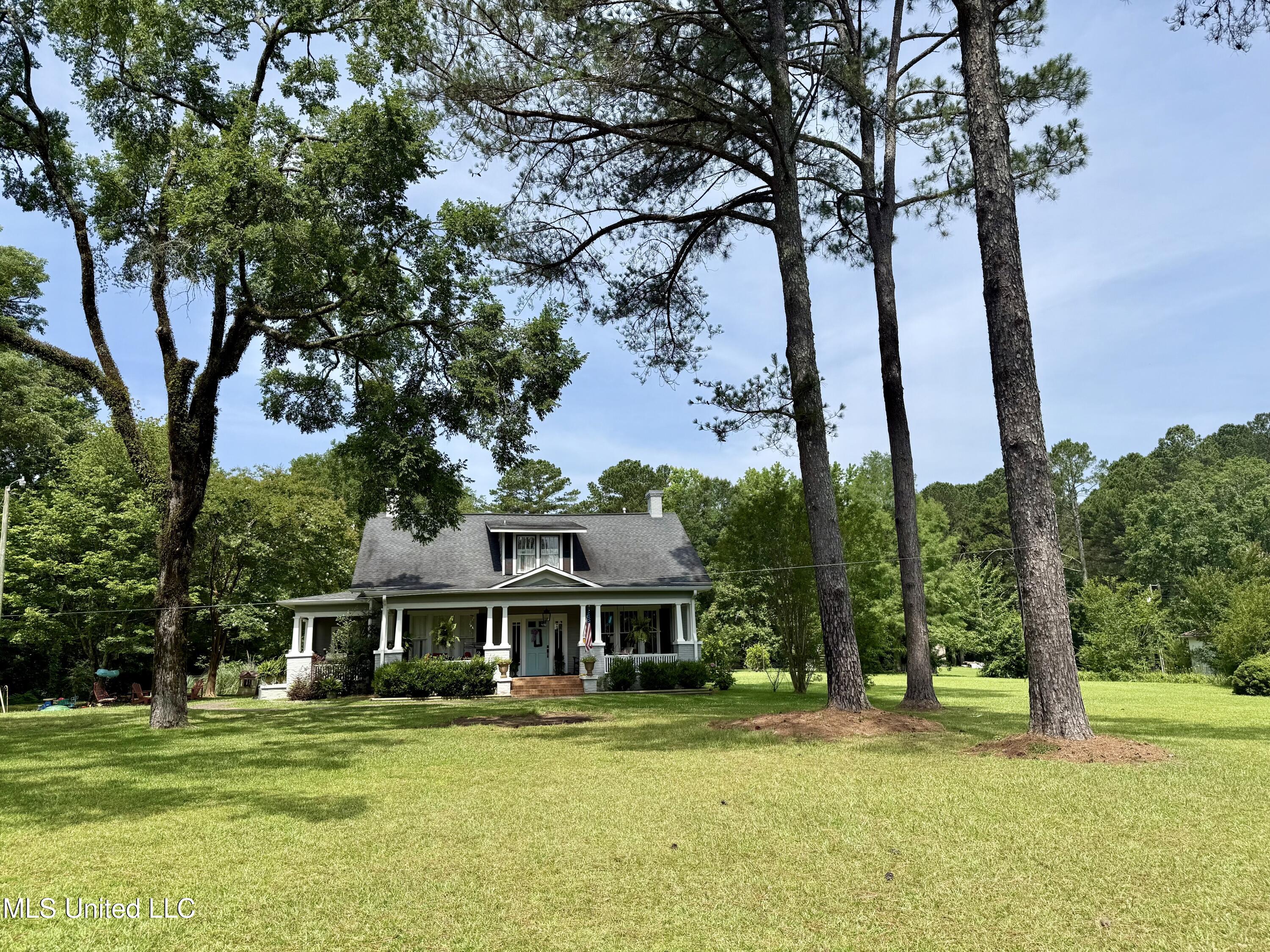 385 Albert Mcmillin Road Property Photo 2