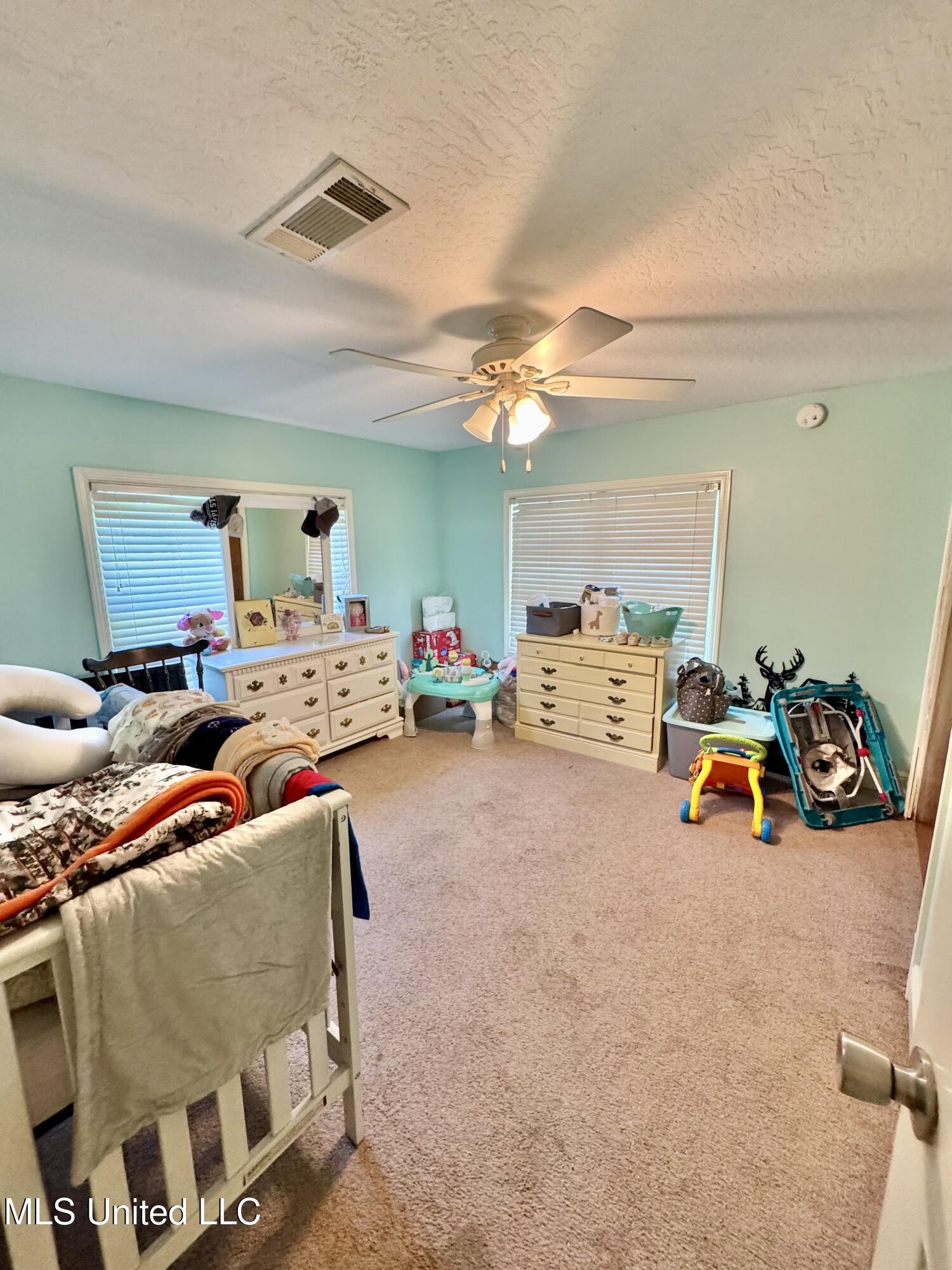 1104 Highway 513 Property Photo 8