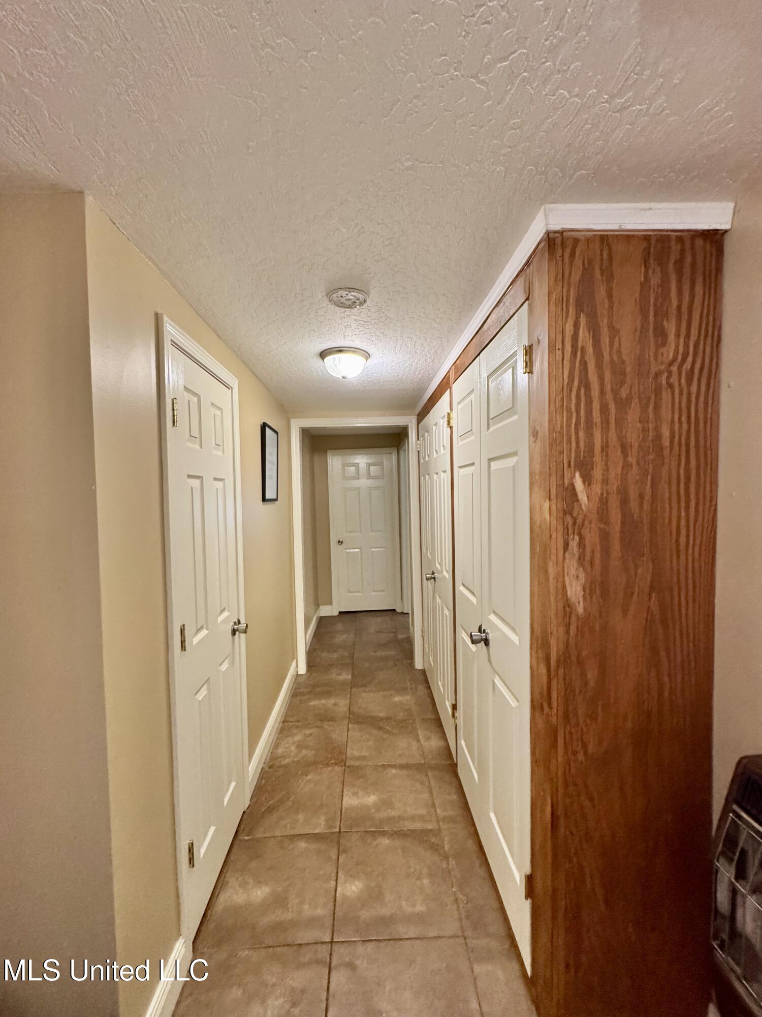 1104 Highway 513 Property Photo 10