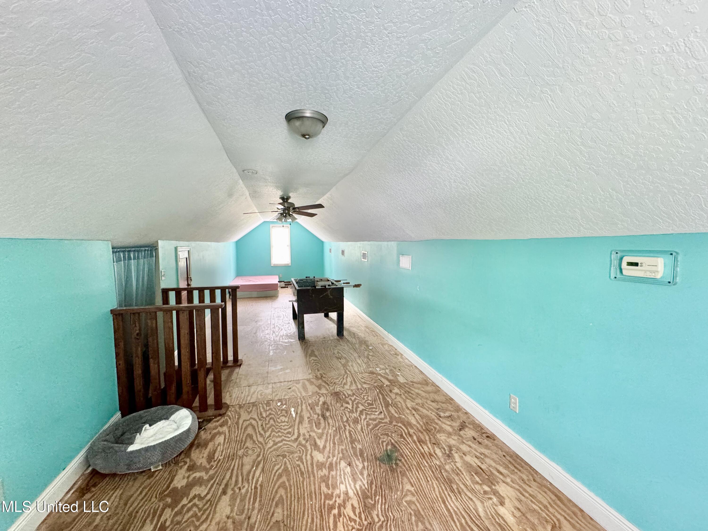 1104 Highway 513 Property Photo 19