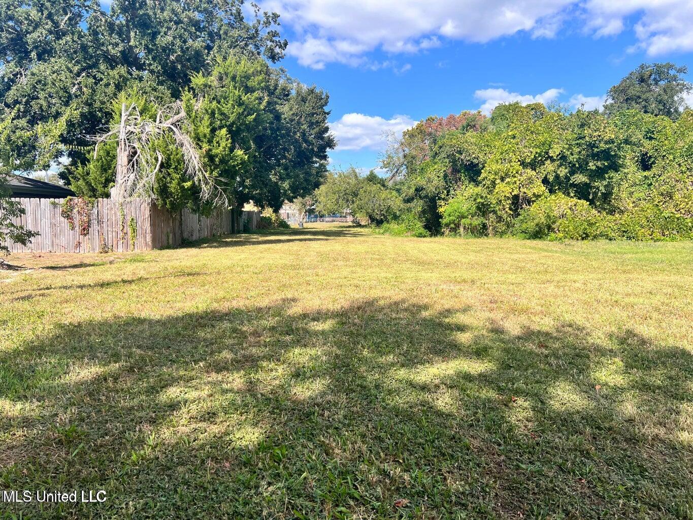 636 Murray Street Property Photo 1