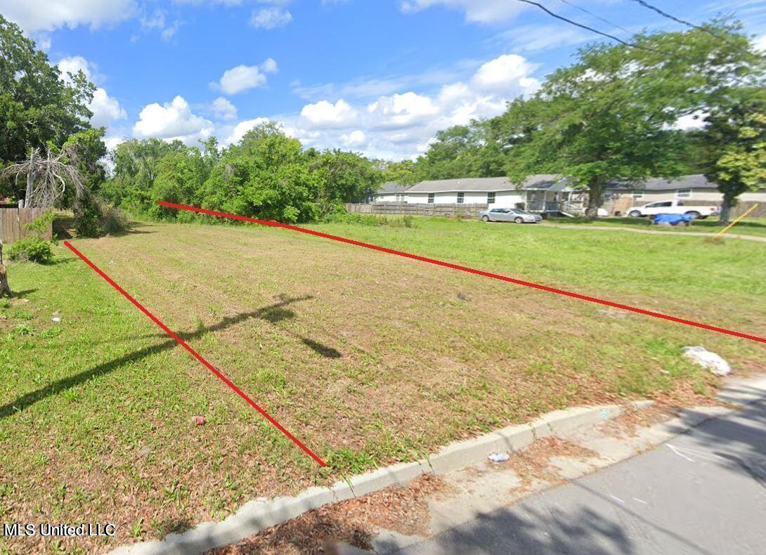 636 Murray Street Property Photo 5