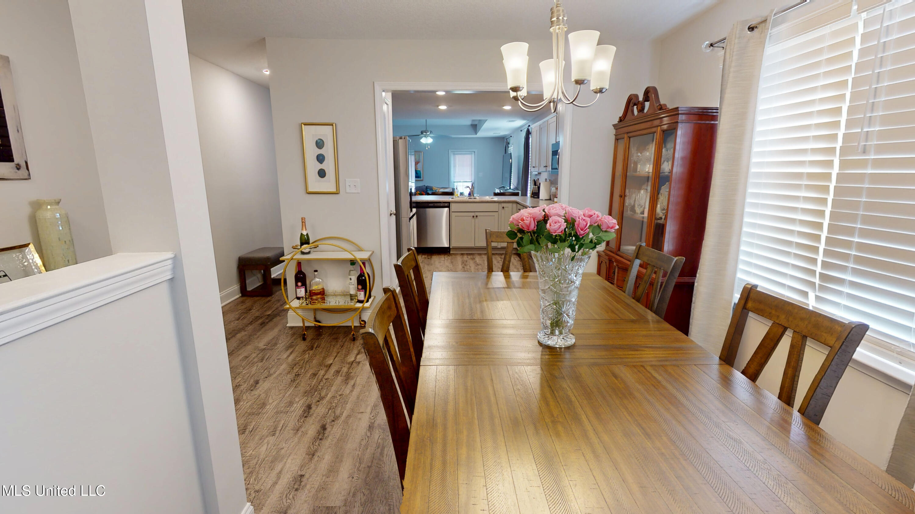 1563 Cambria Drive Property Photo 8