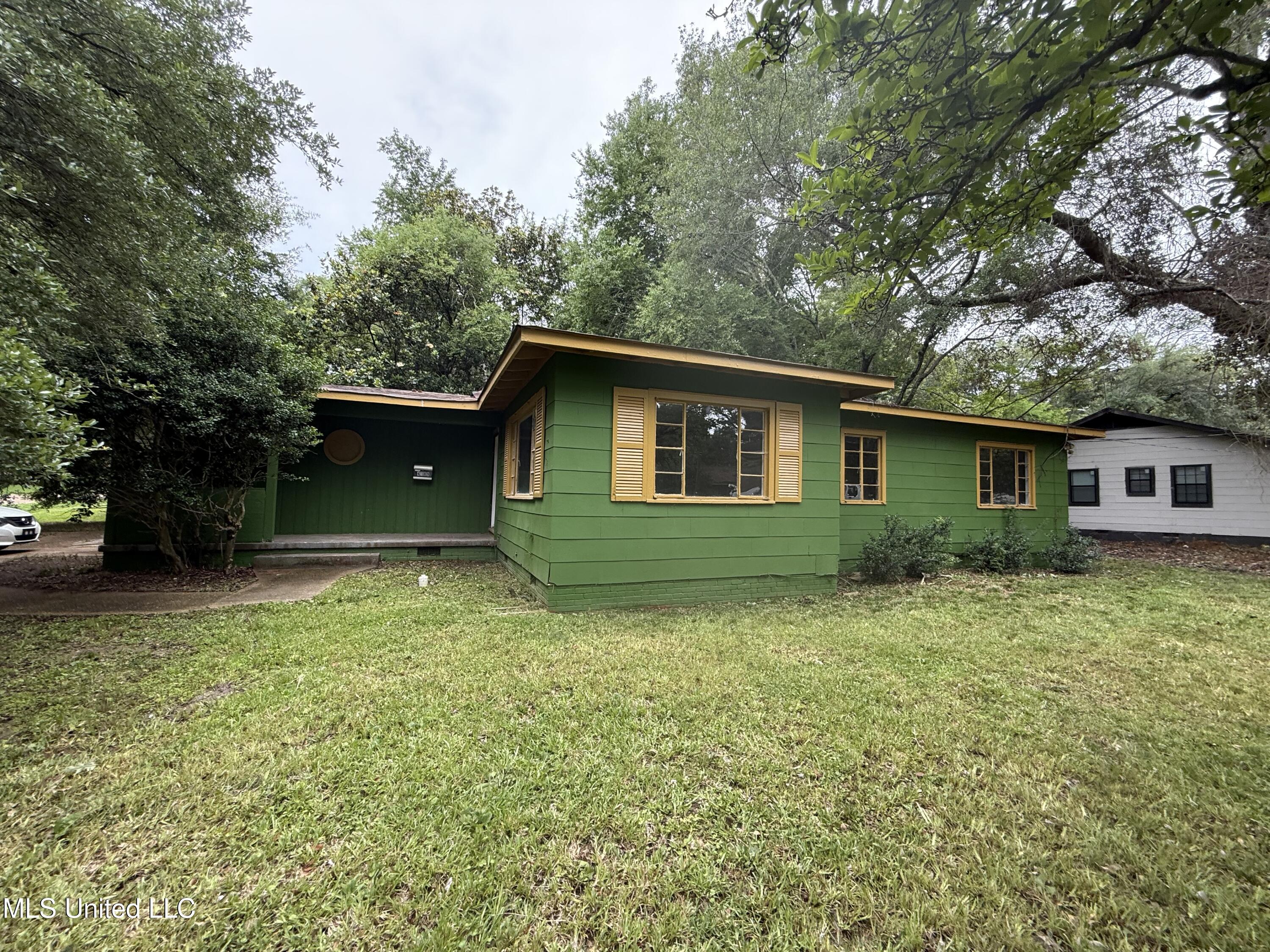 4189 Del Rosa Drive Property Photo 1