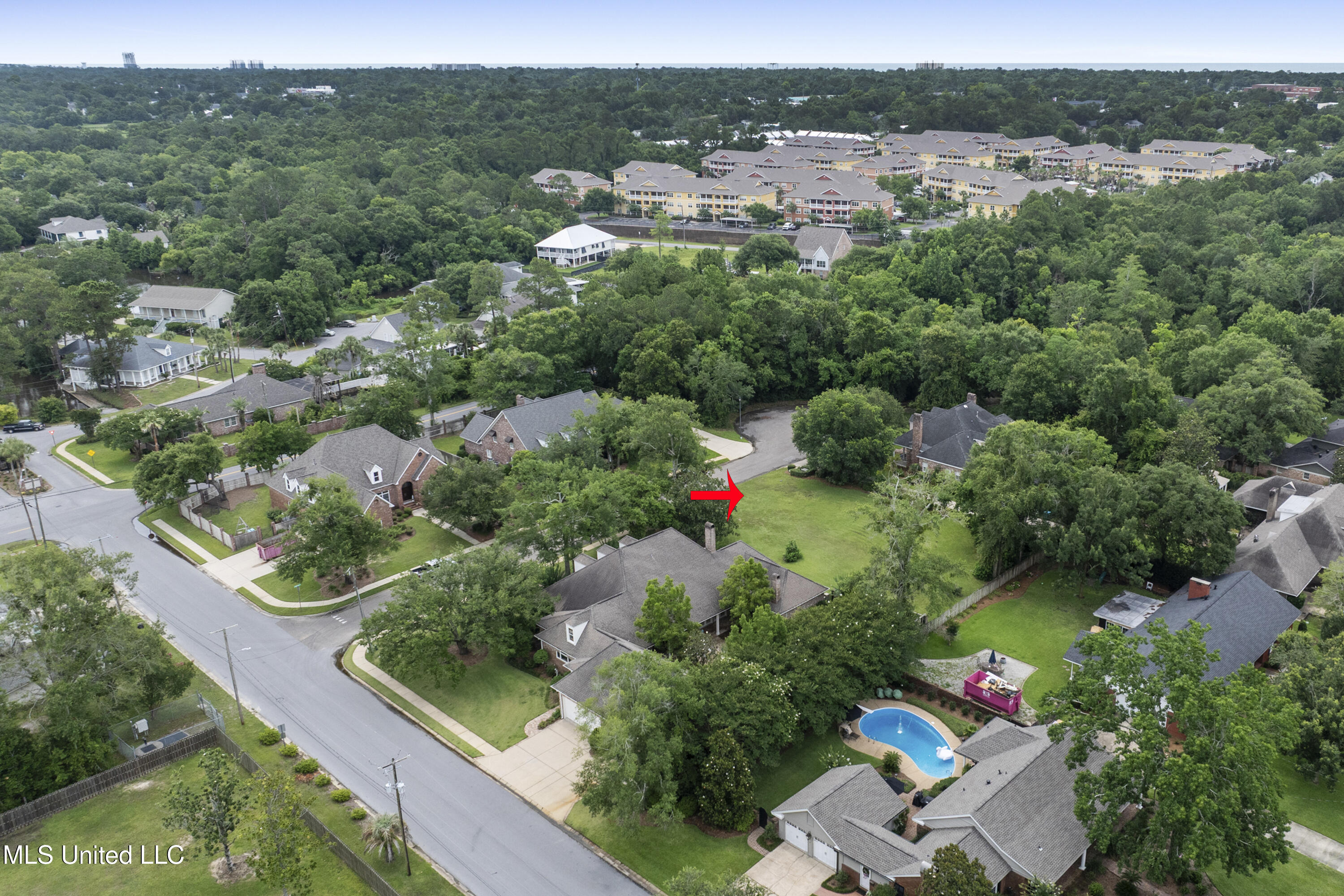 Lawrence Place Property Photo 8