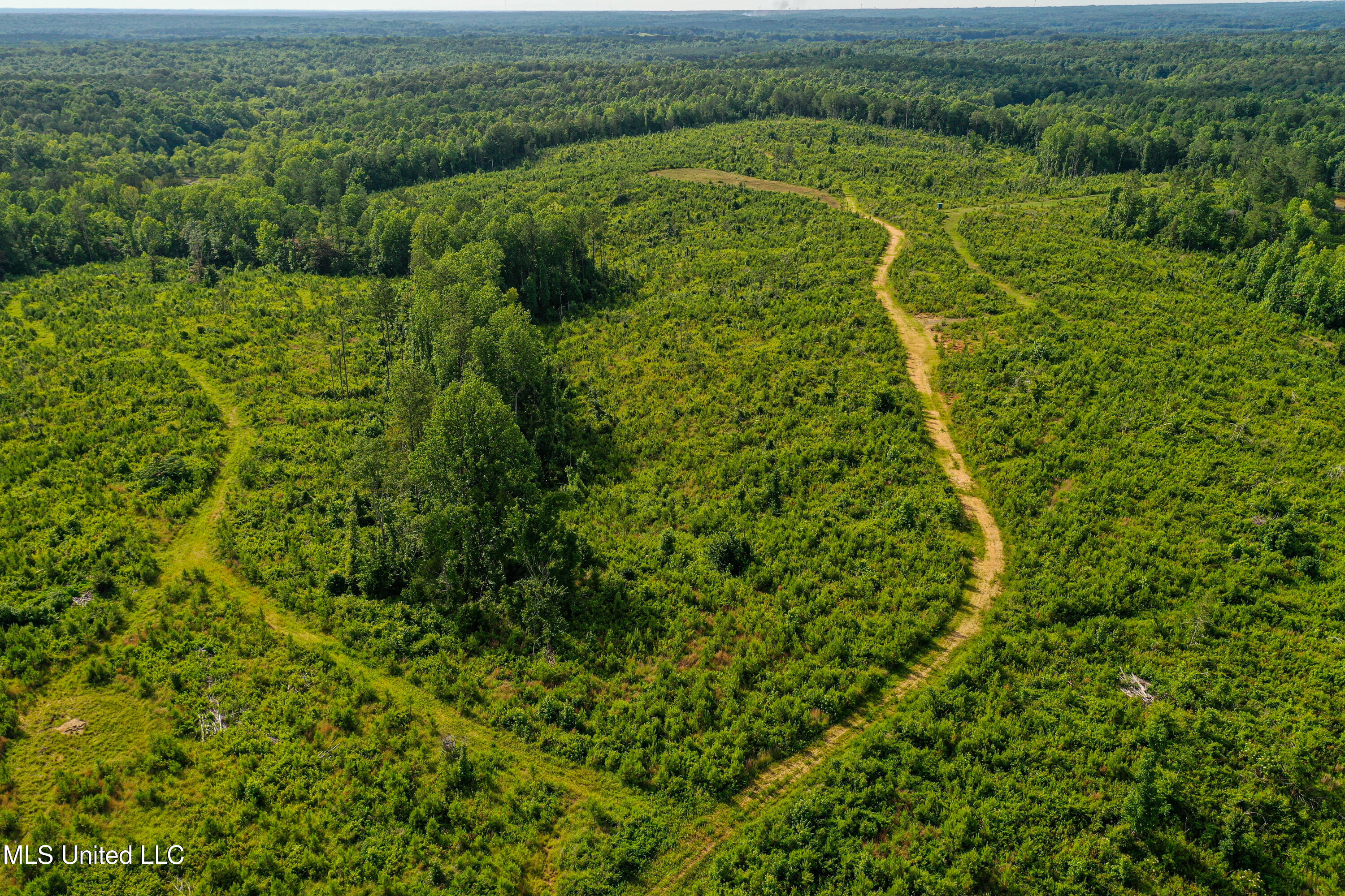 0002 Garrett Creek Loop Property Photo 27