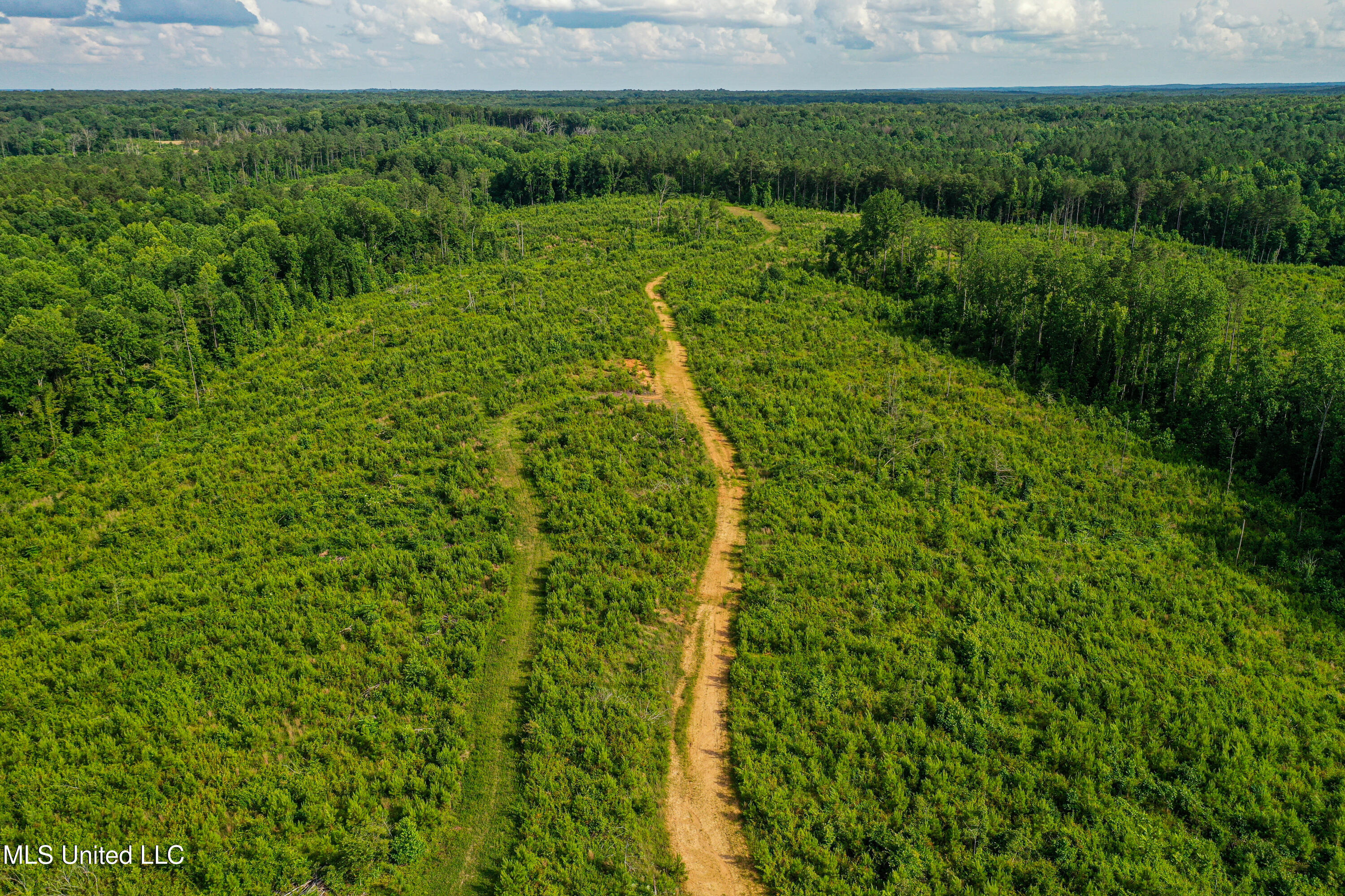 0002 Garrett Creek Loop Property Photo 36