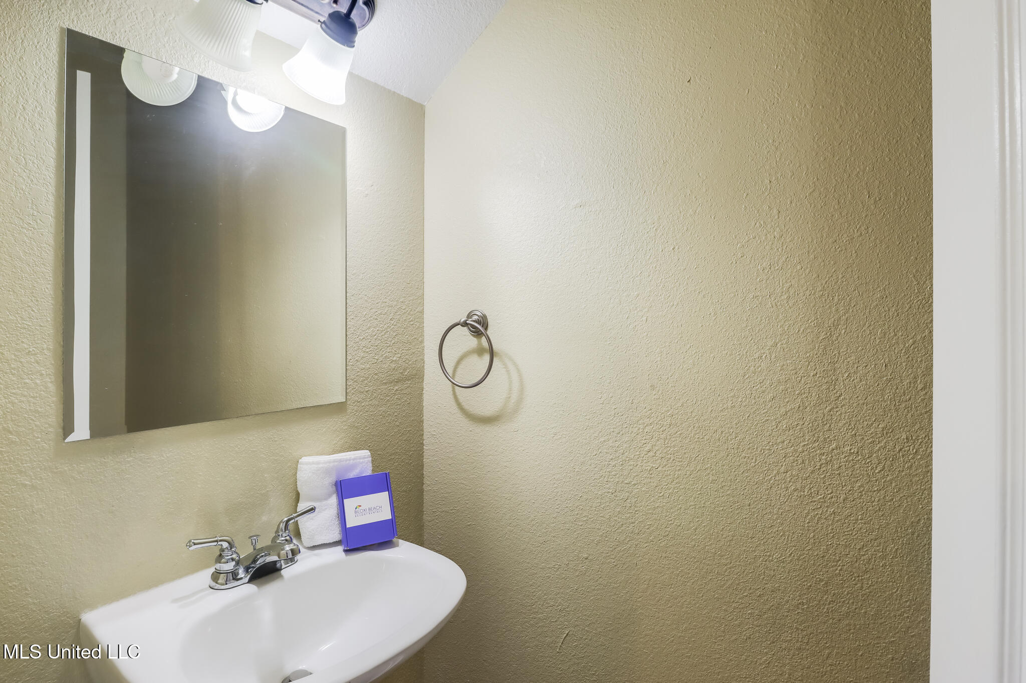 3230 Cumberland Road Property Photo 9