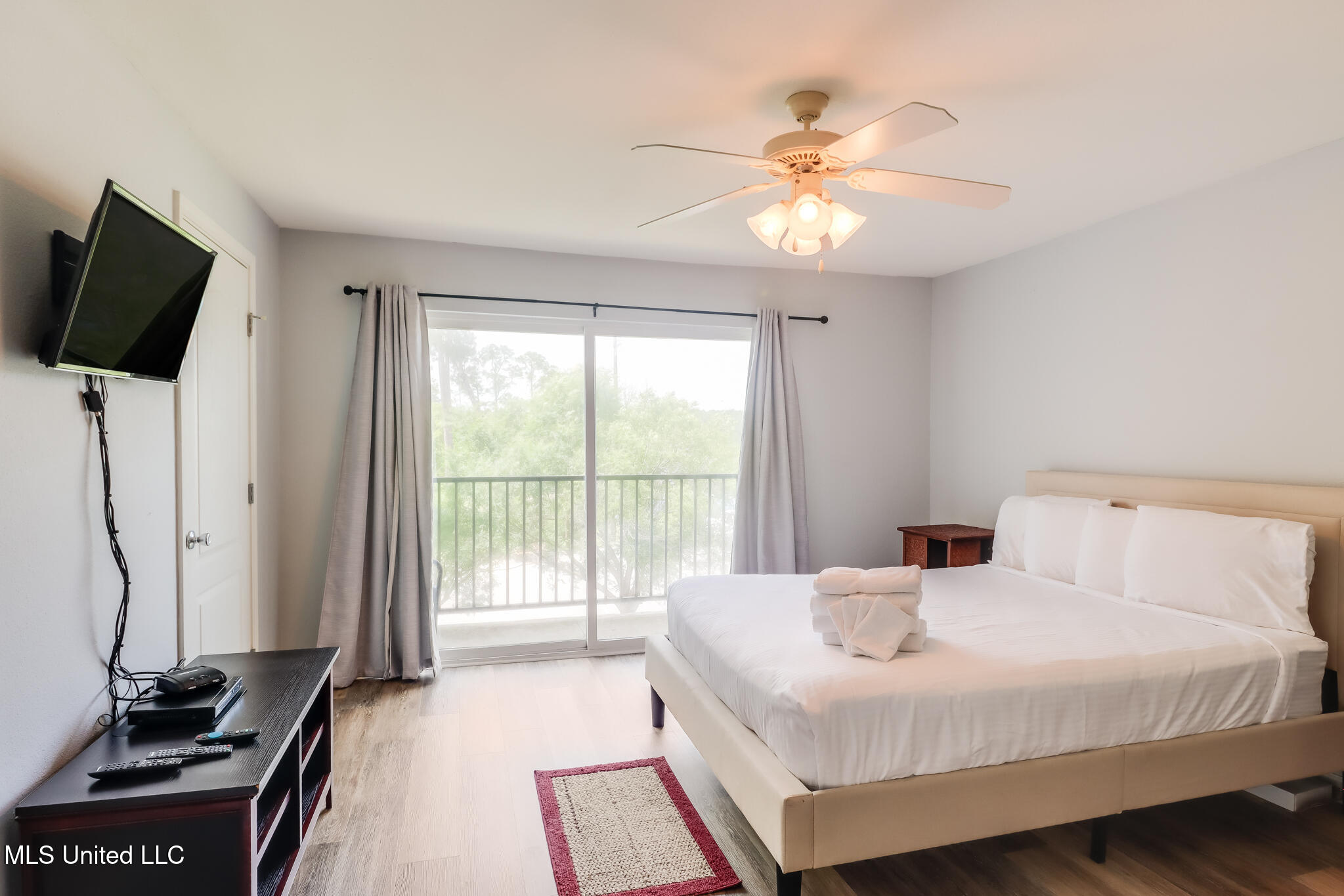 3230 Cumberland Road Property Photo 10