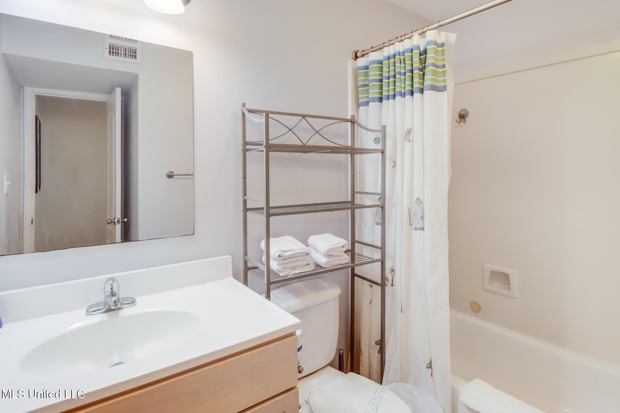 3230 Cumberland Road Property Photo 14