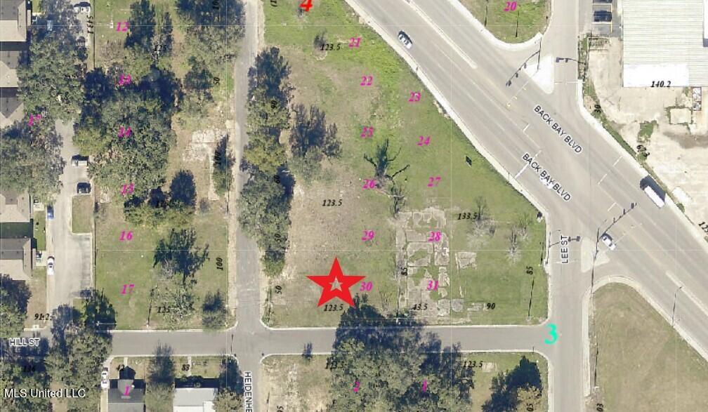 426 Heidenheim Avenue Property Photo 4