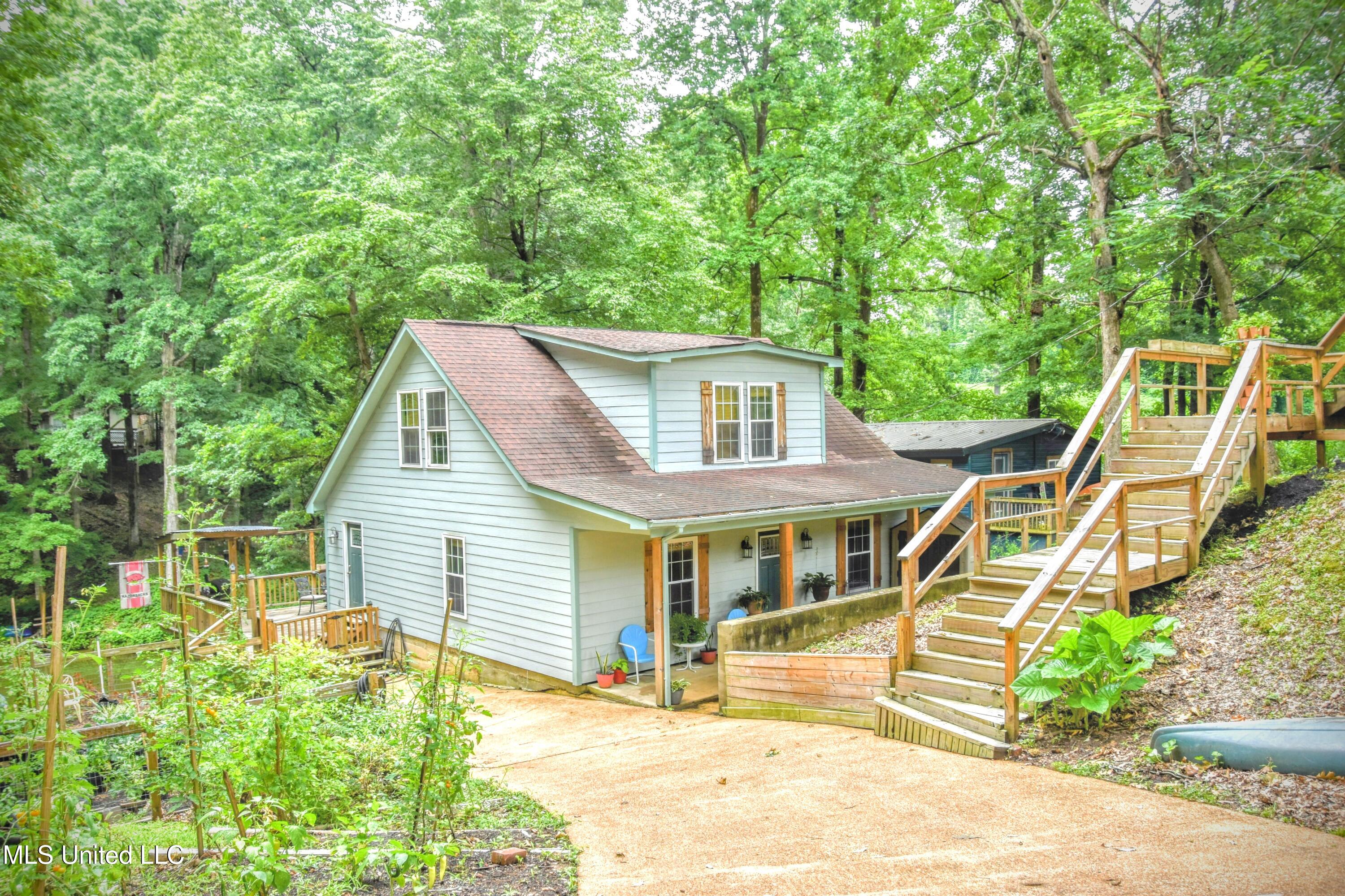 3670 Glen Artney Cove Property Photo 1