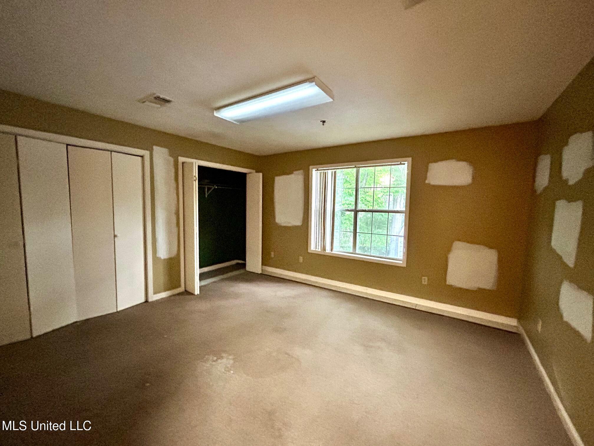 606 E Jackson Road Property Photo 43