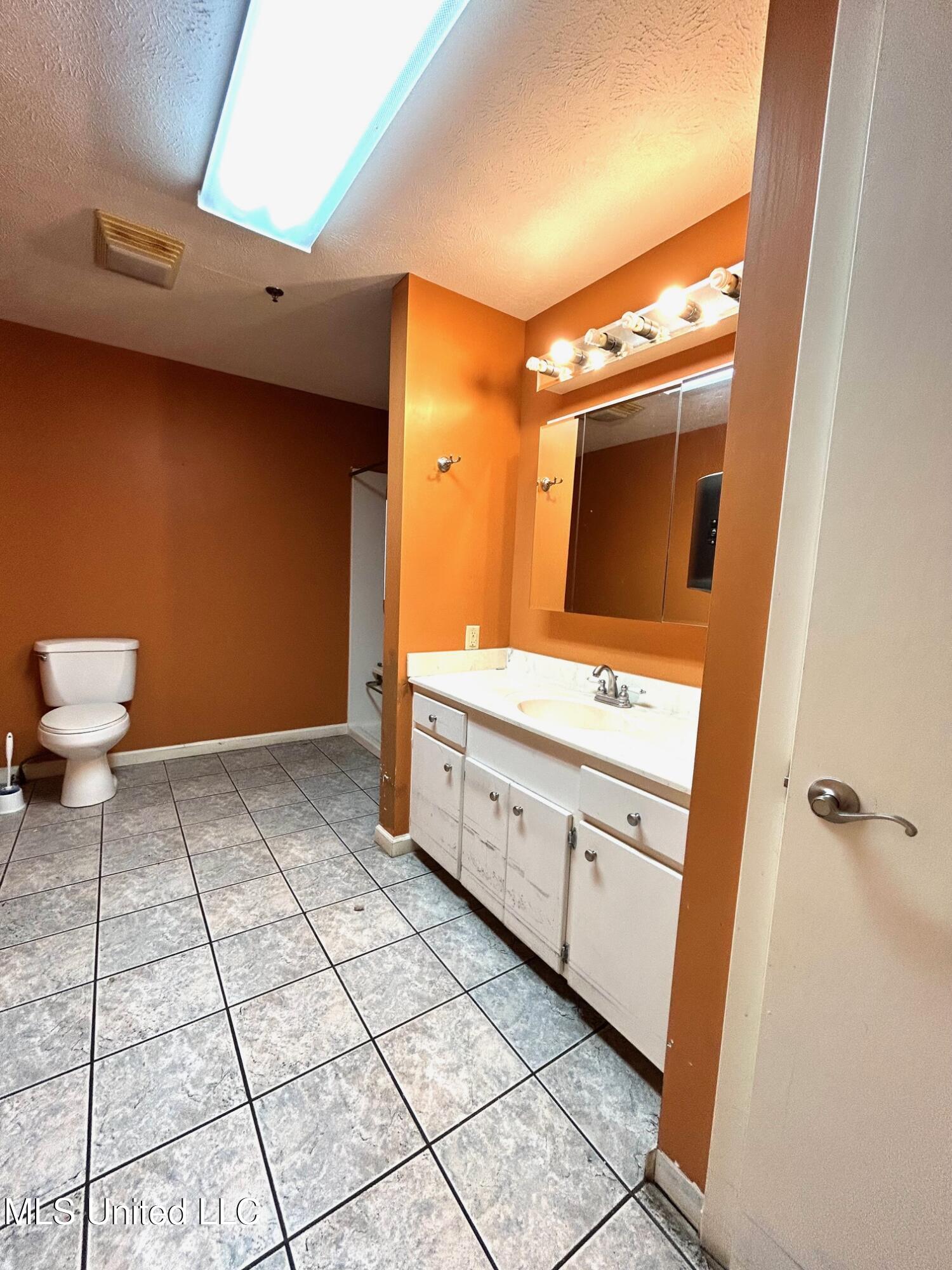606 E Jackson Road Property Photo 50