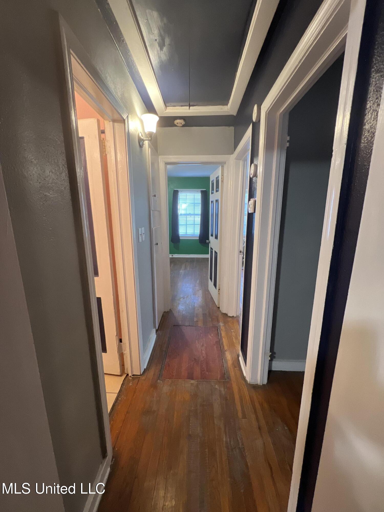 3258 Meadow Lane Property Photo 6