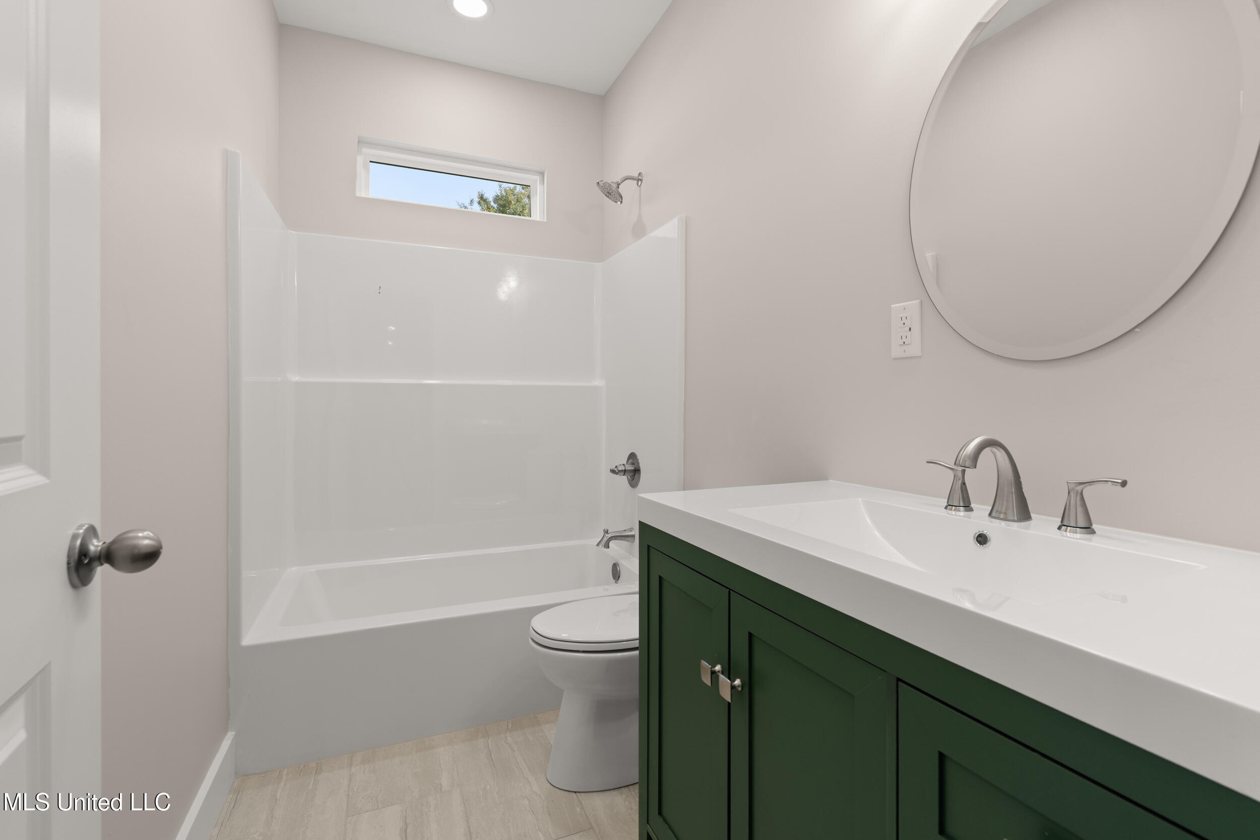 832 Combel Street Property Photo 36