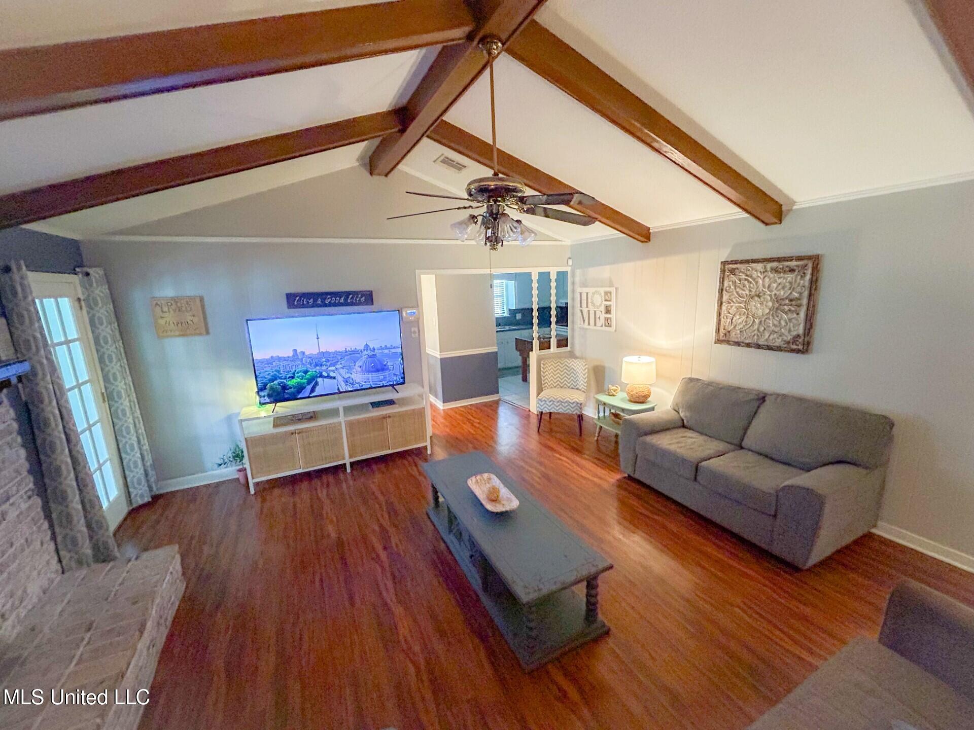 209 Margaret Avenue Property Photo 23