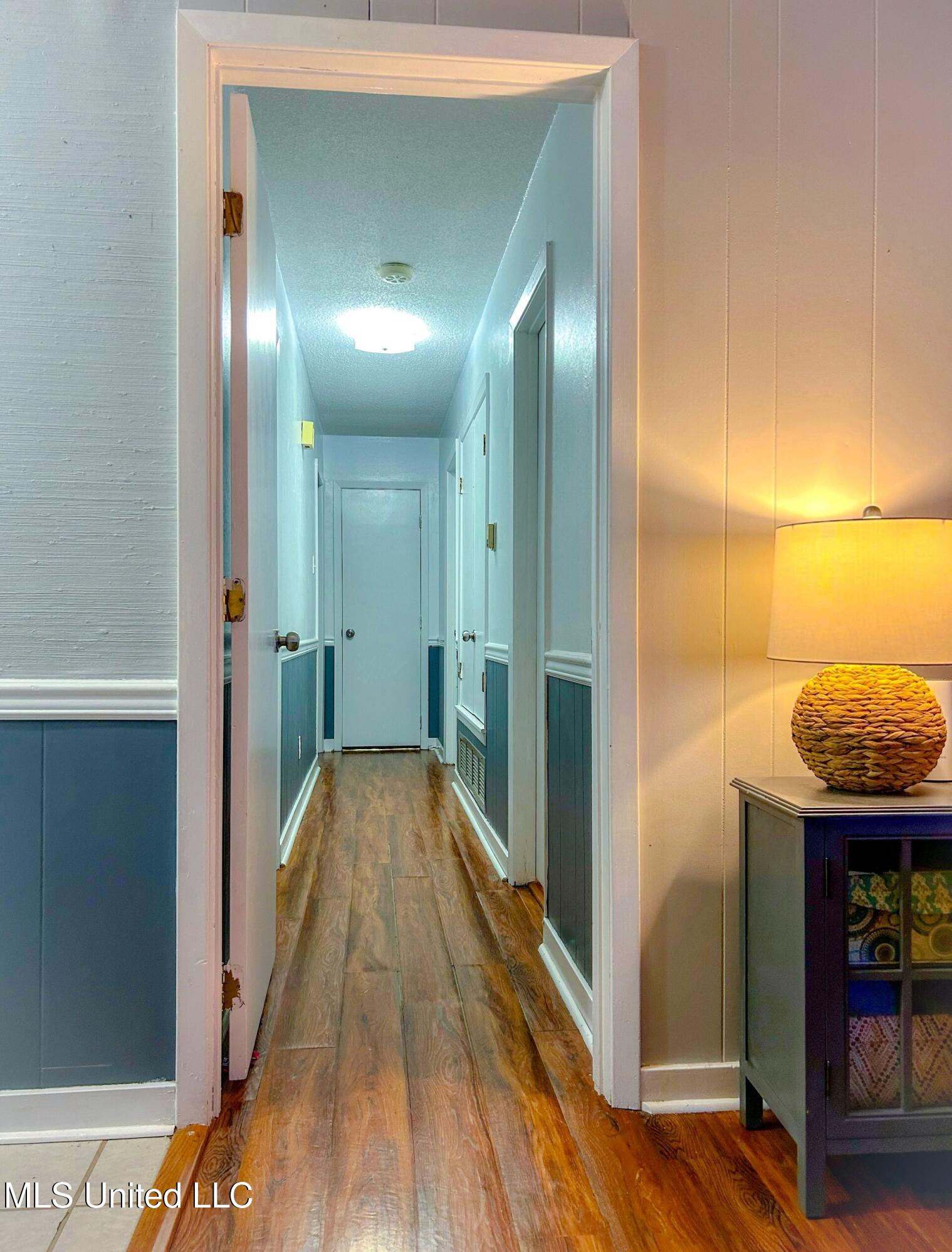 209 Margaret Avenue Property Photo 35