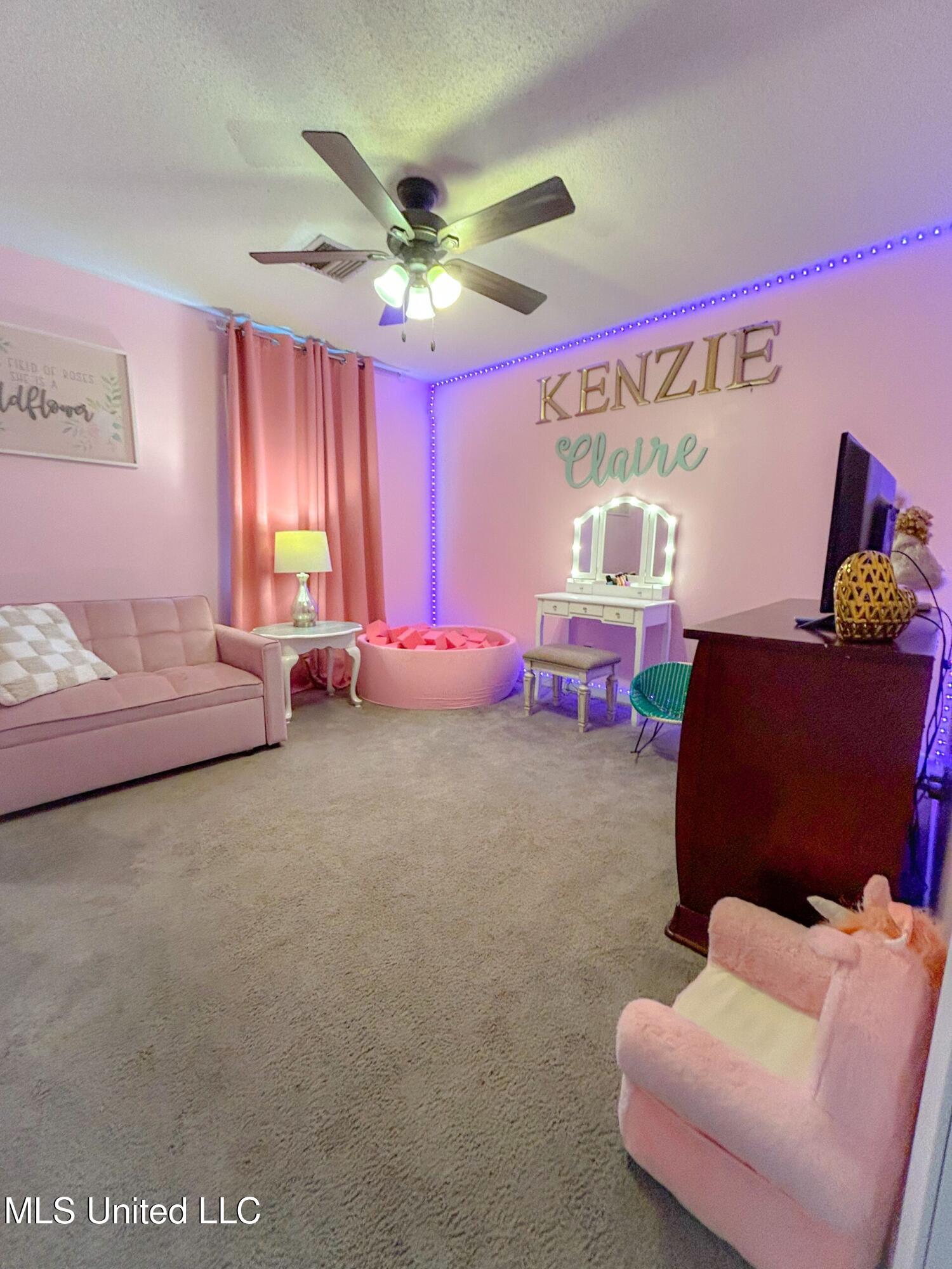 209 Margaret Avenue Property Photo 37