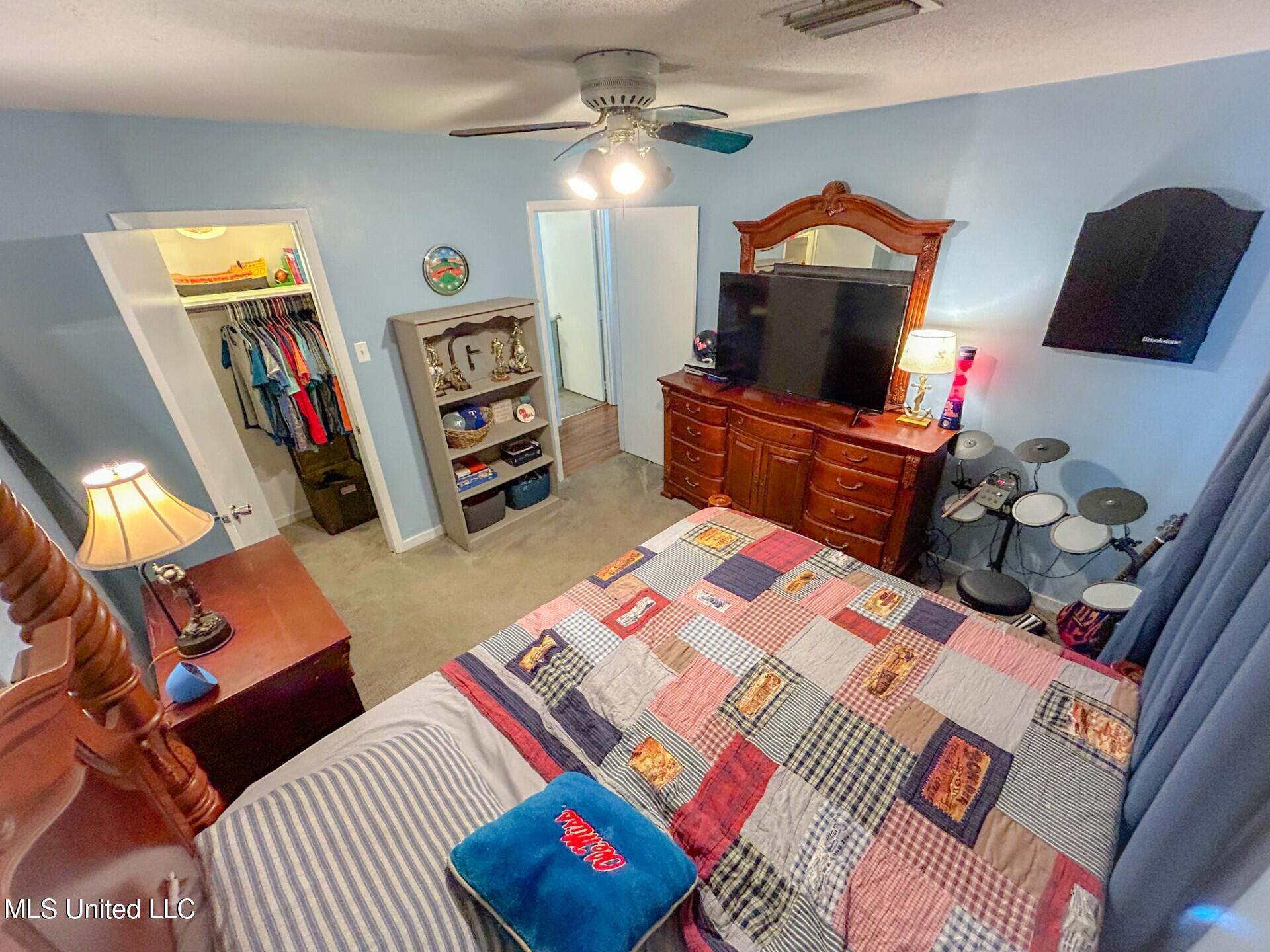 209 Margaret Avenue Property Photo 41