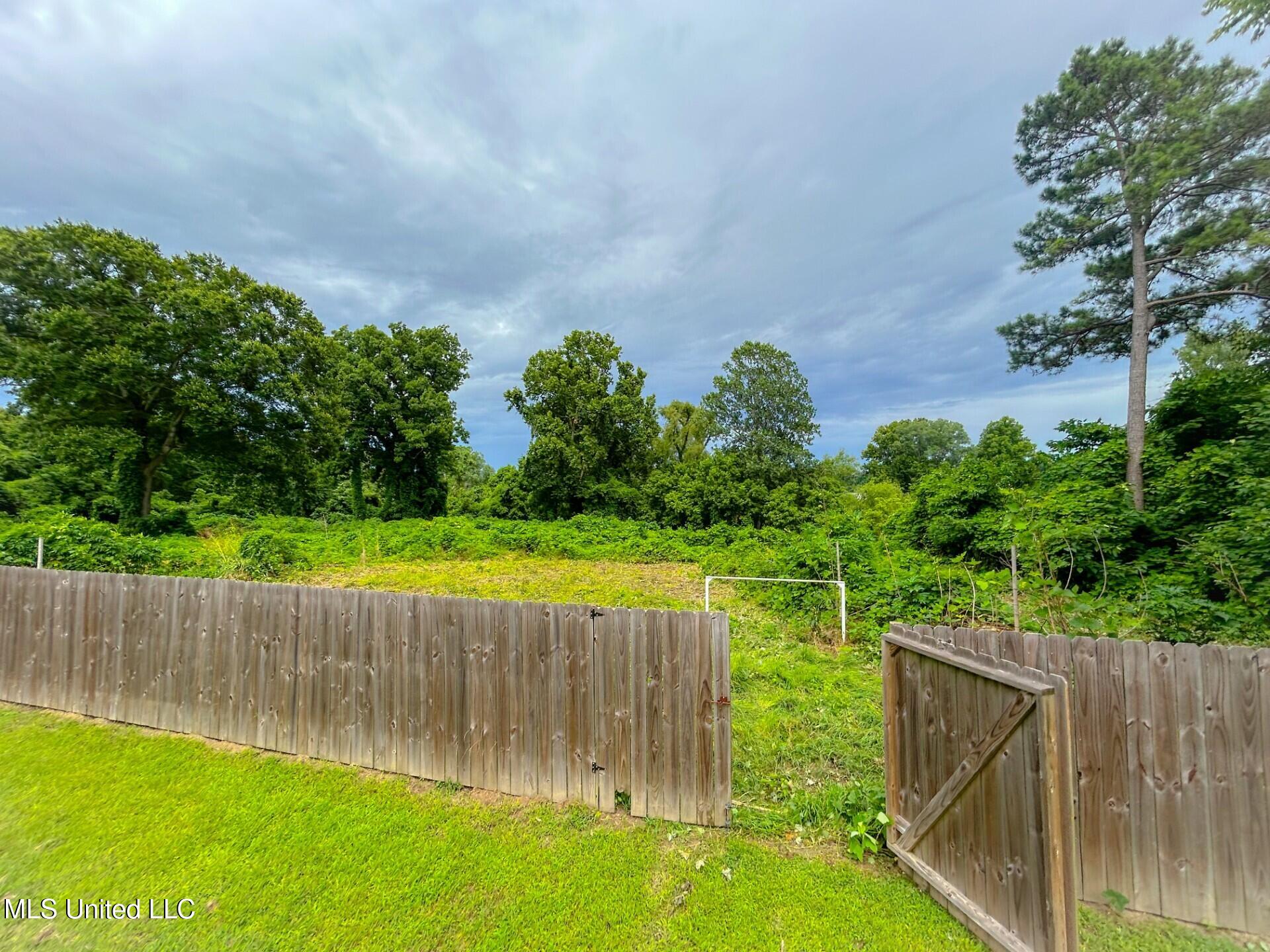 209 Margaret Avenue Property Photo 56