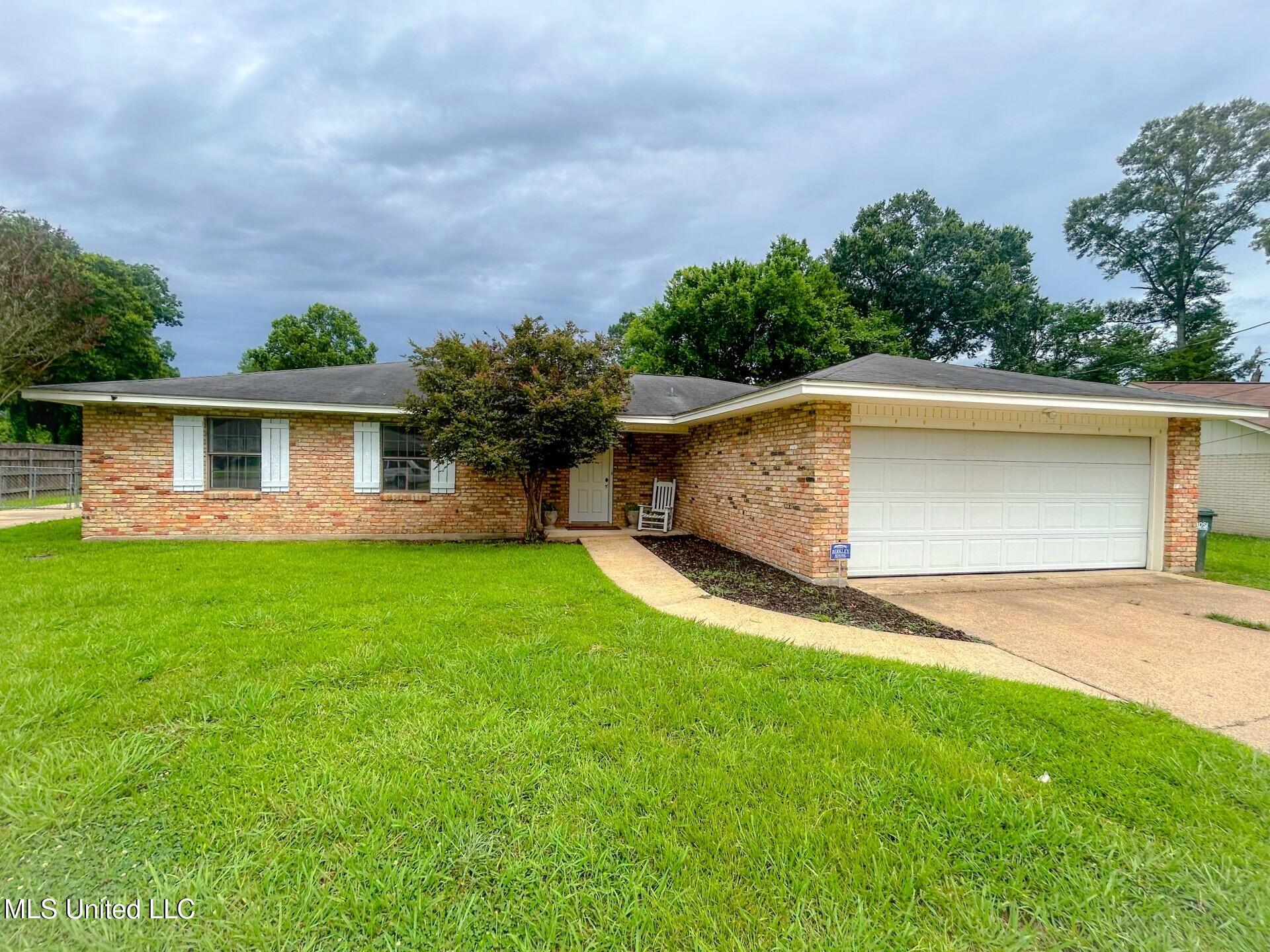 209 Margaret Avenue Property Photo 62