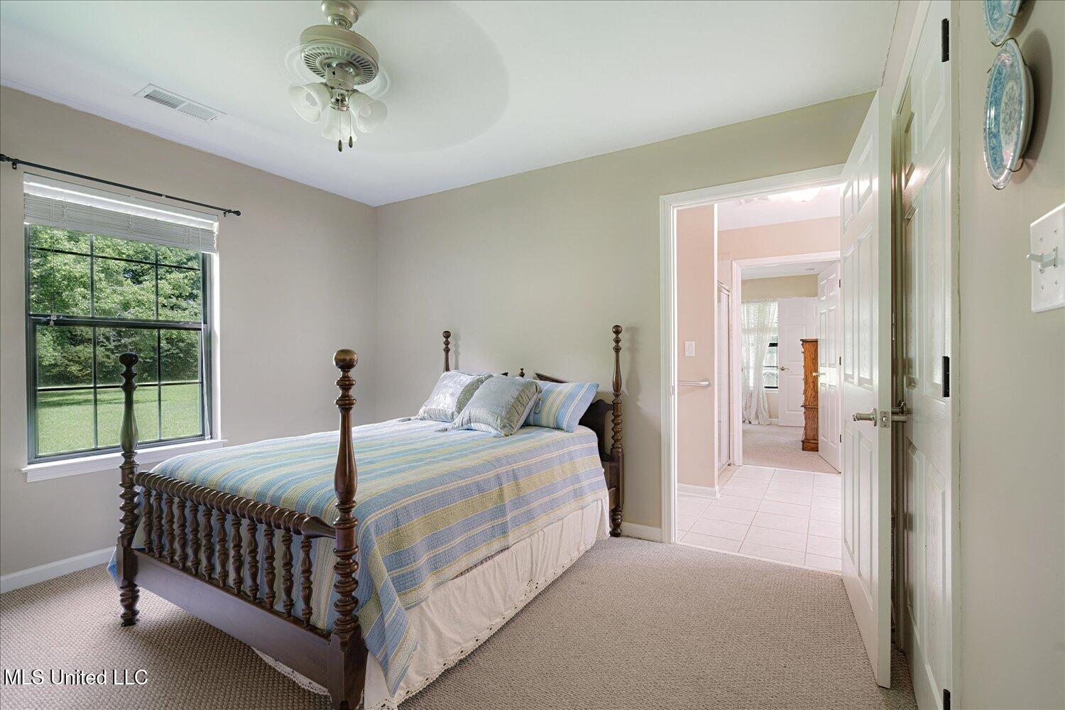 4210 Red Oaks Drive Property Photo 20