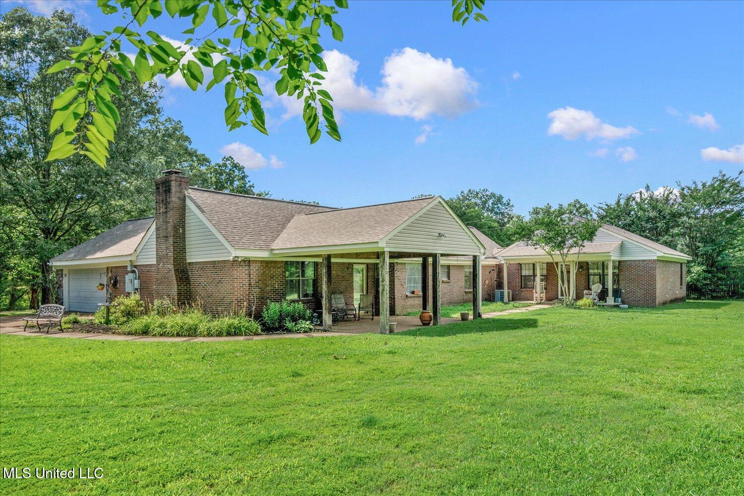 4210 Red Oaks Drive Property Photo 30