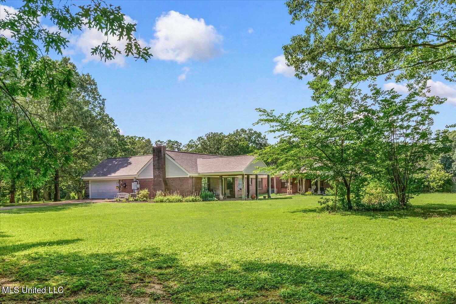 4210 Red Oaks Drive Property Photo 32