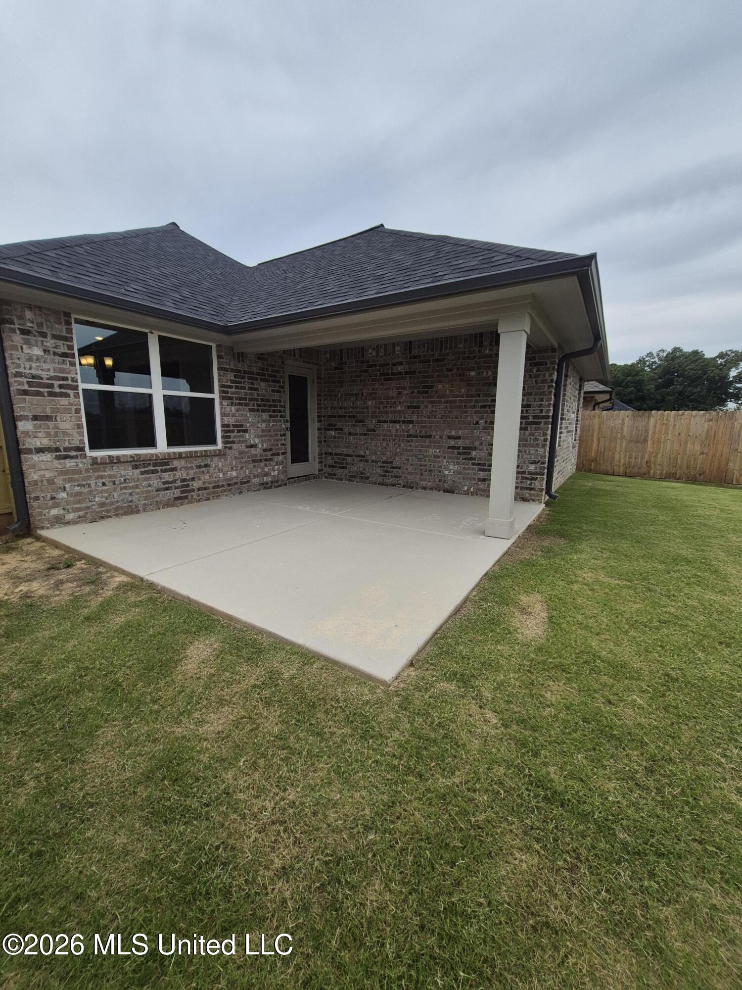 7881 Gardendale Drive Property Photo 10