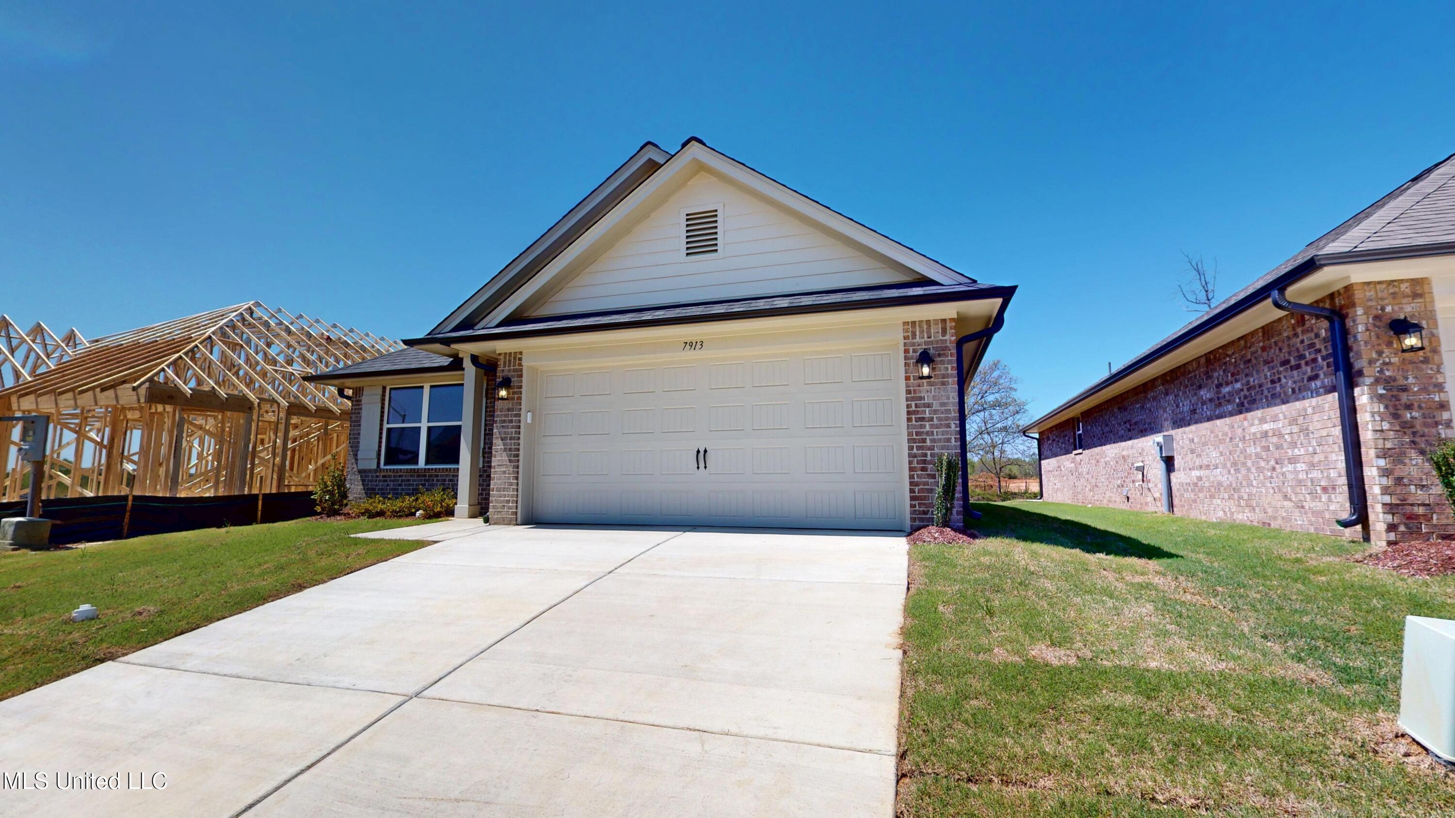 7881 Gardendale Drive Property Photo 21