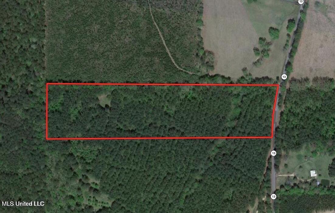 4884 Hwy 13 North Property Photo 2