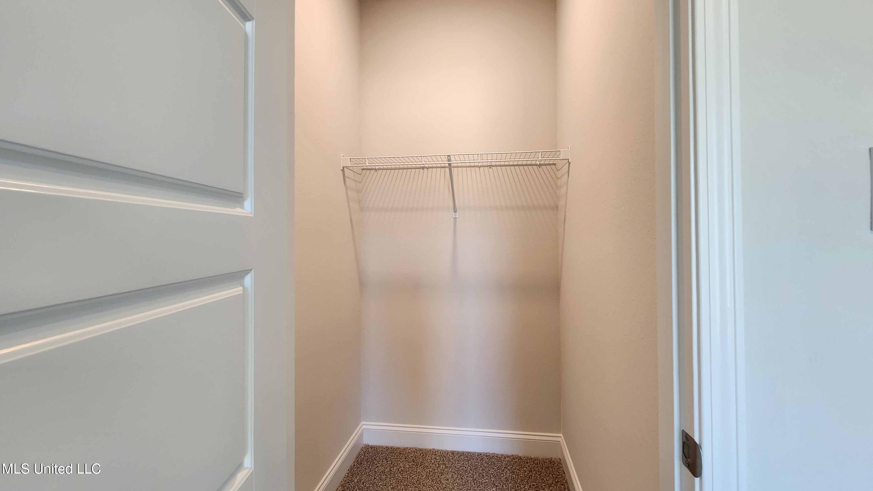 16047 Blue Ridge Drive Property Photo 30