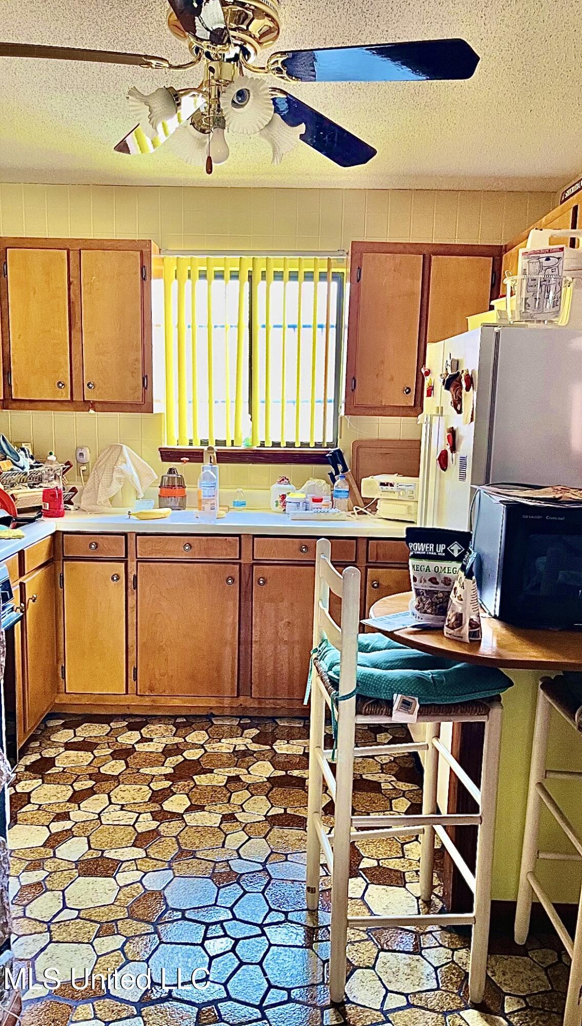 1335 Chestnut Street Property Photo 10