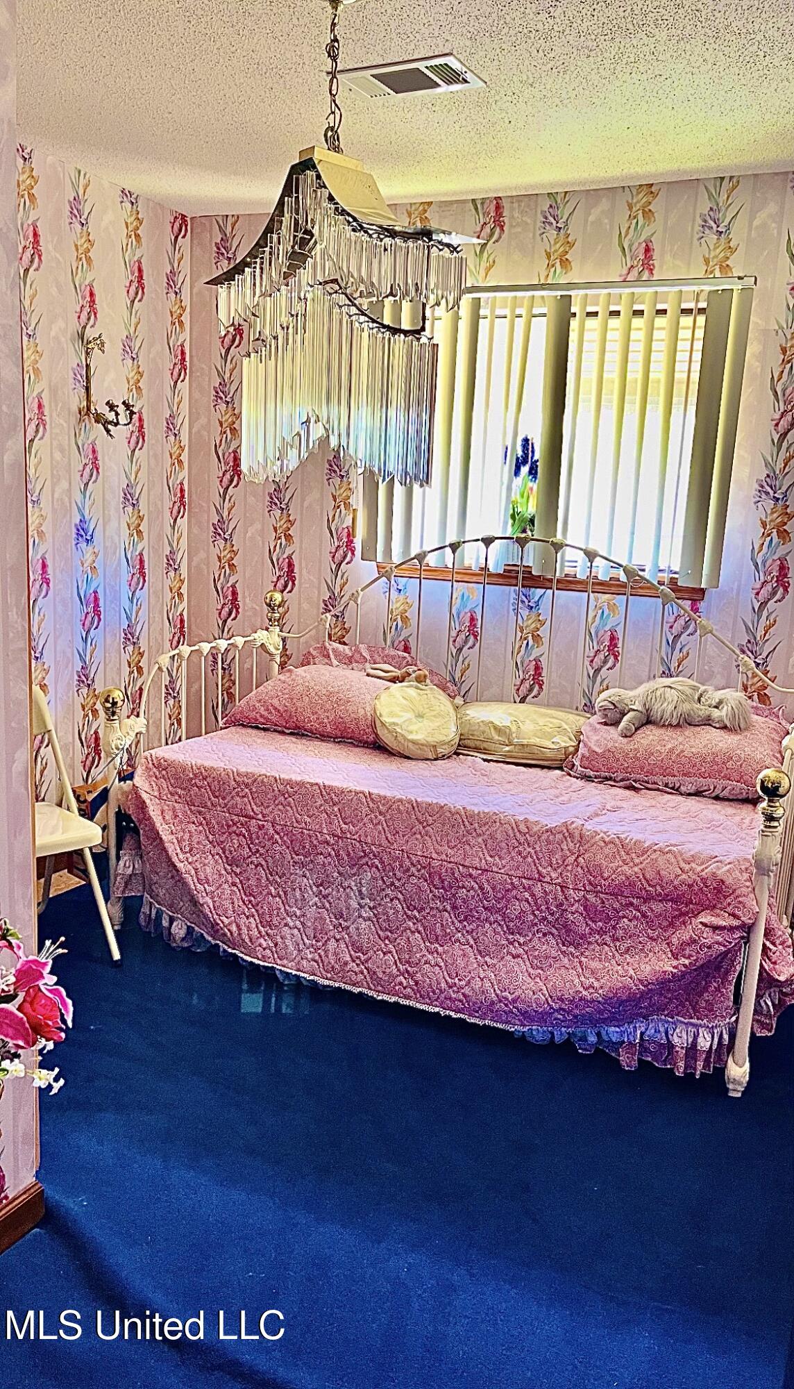 1335 Chestnut Street Property Photo 14