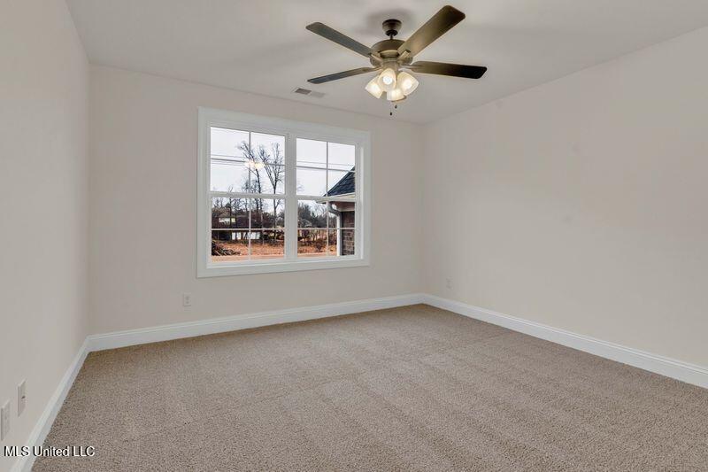 2007 College Road Property Photo 27