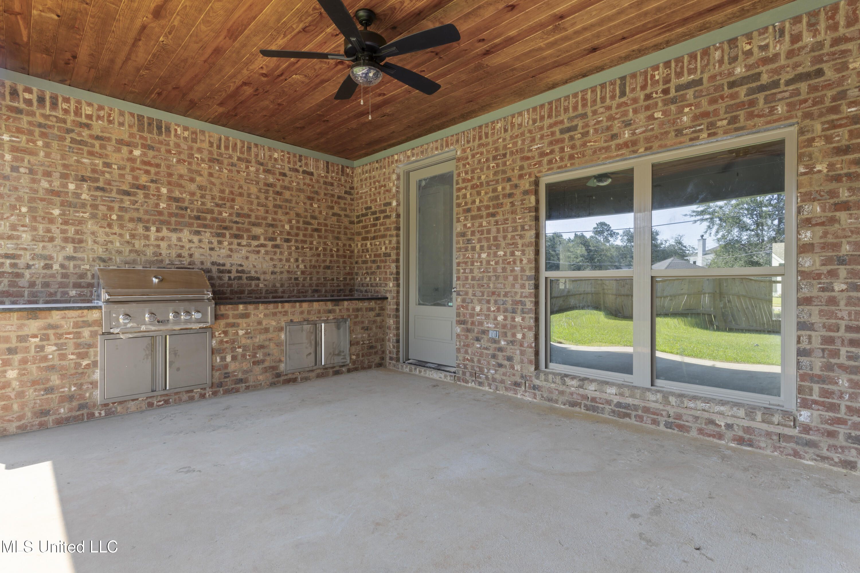 10893 Lily Lane Property Photo 24