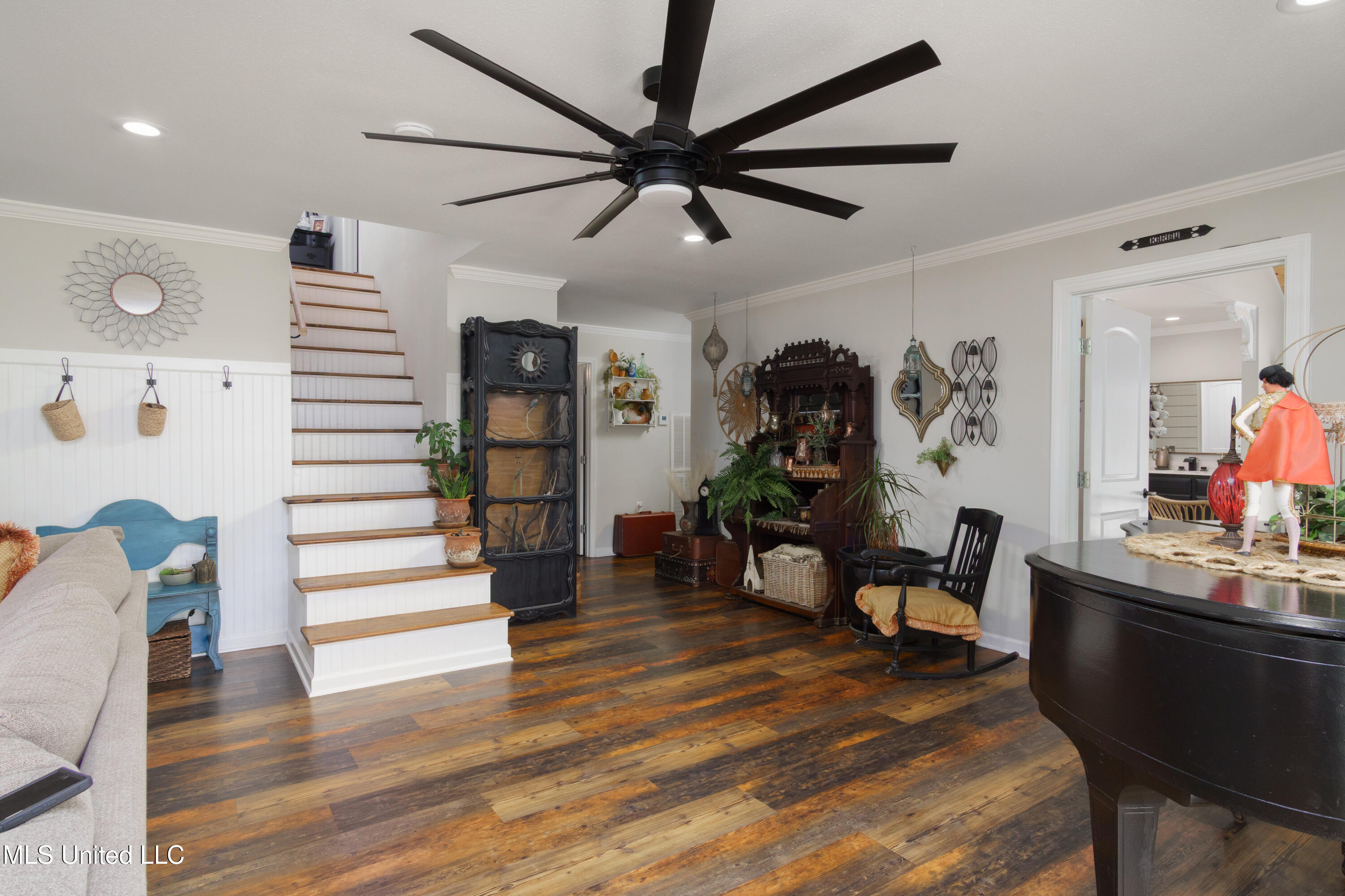 5211 Agricola Latonia Road Property Photo 12