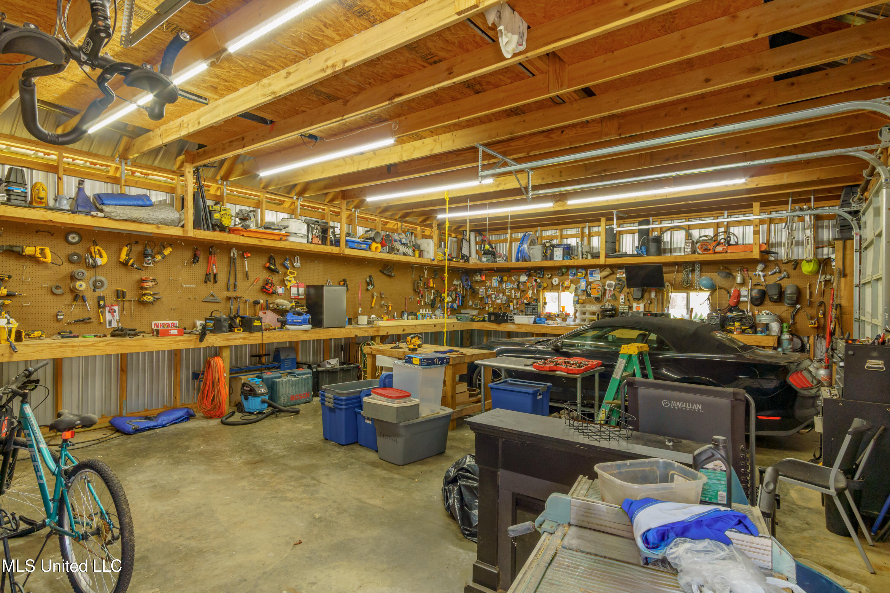 5211 Agricola Latonia Road Property Photo 39