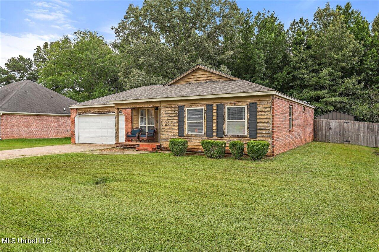 210 Terry Brook Drive Property Photo 4