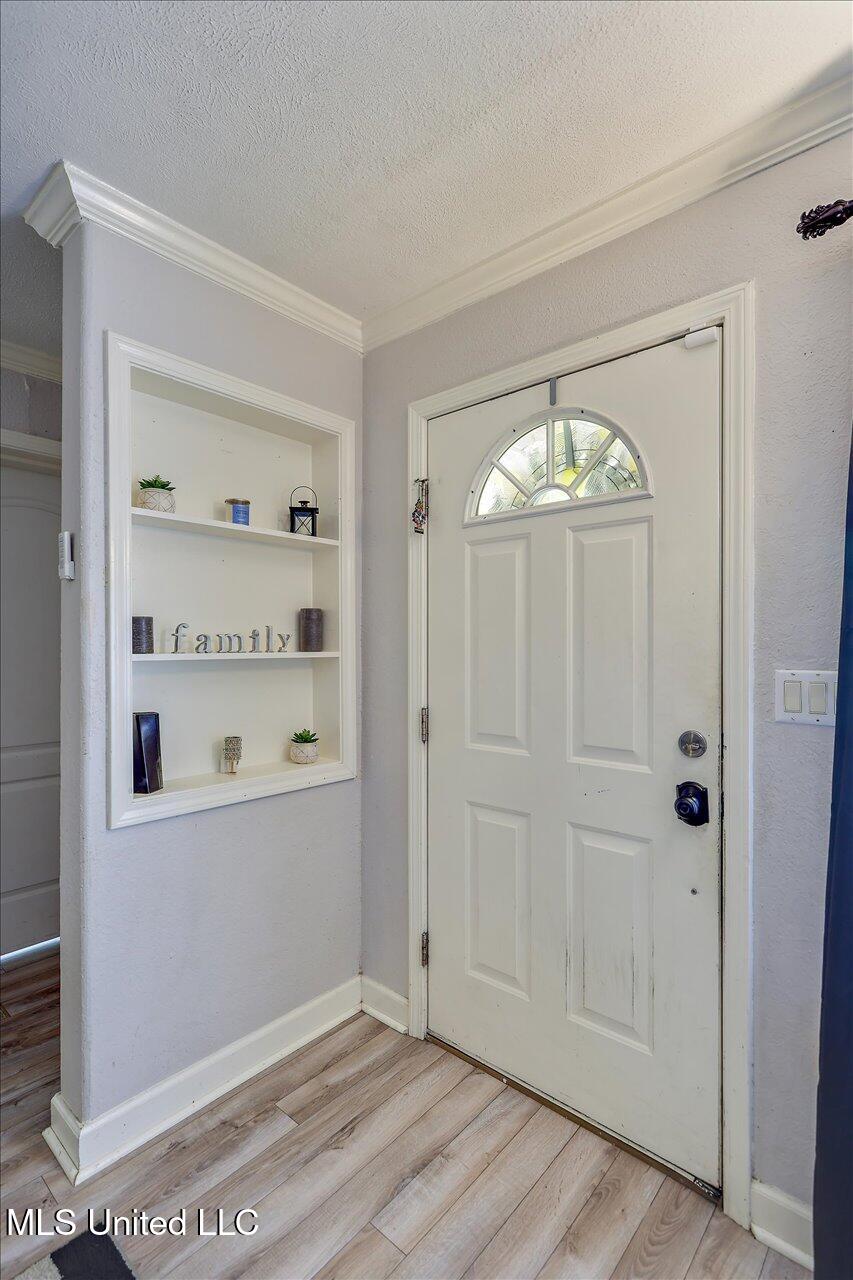 210 Terry Brook Drive Property Photo 6