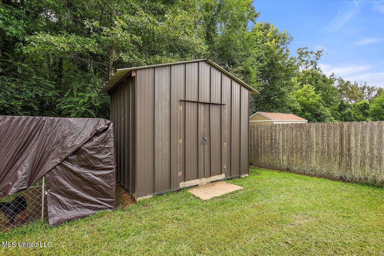 210 Terry Brook Drive Property Photo 22