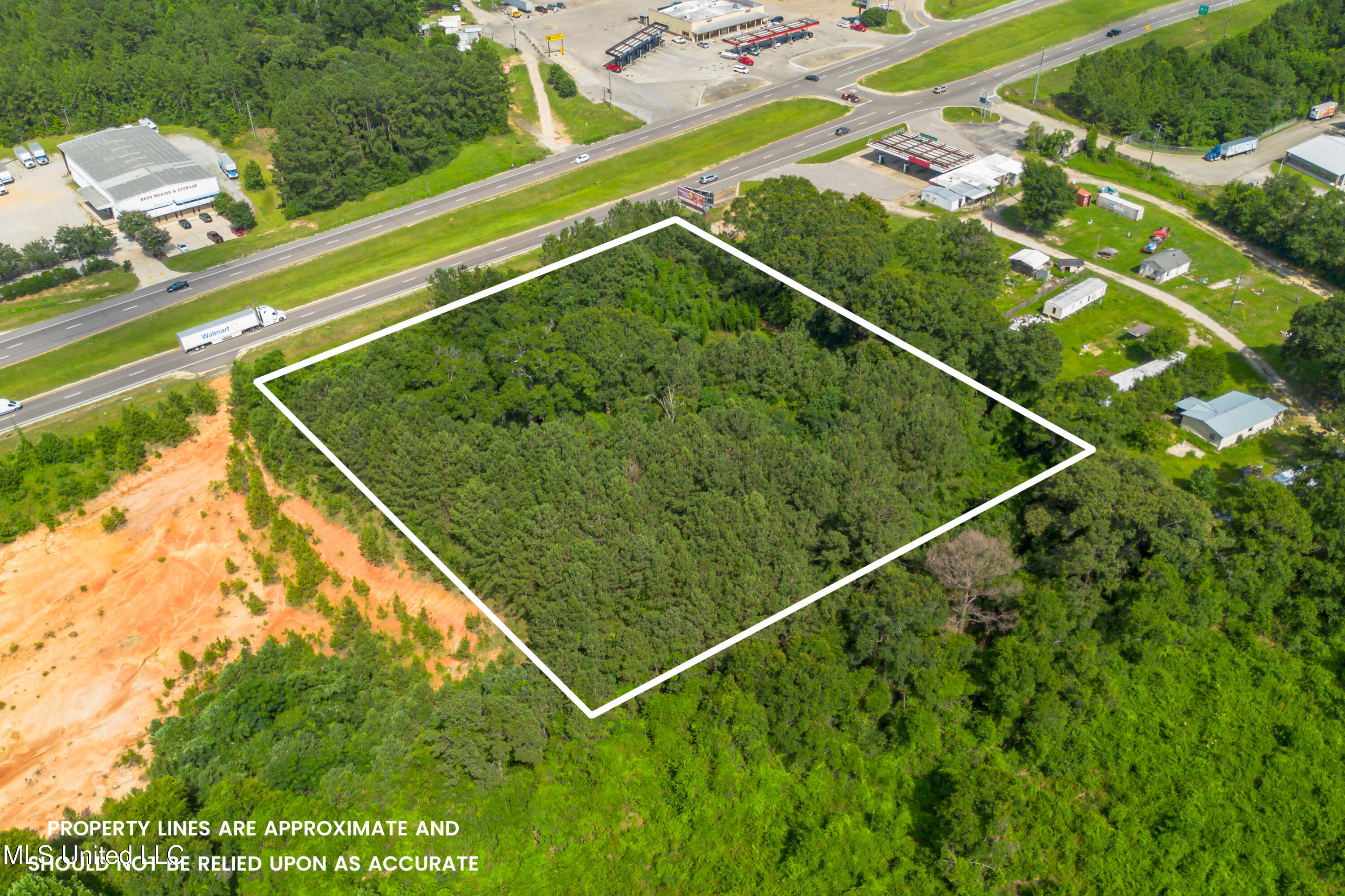 4883 U S Highway 49 Property Photo 3